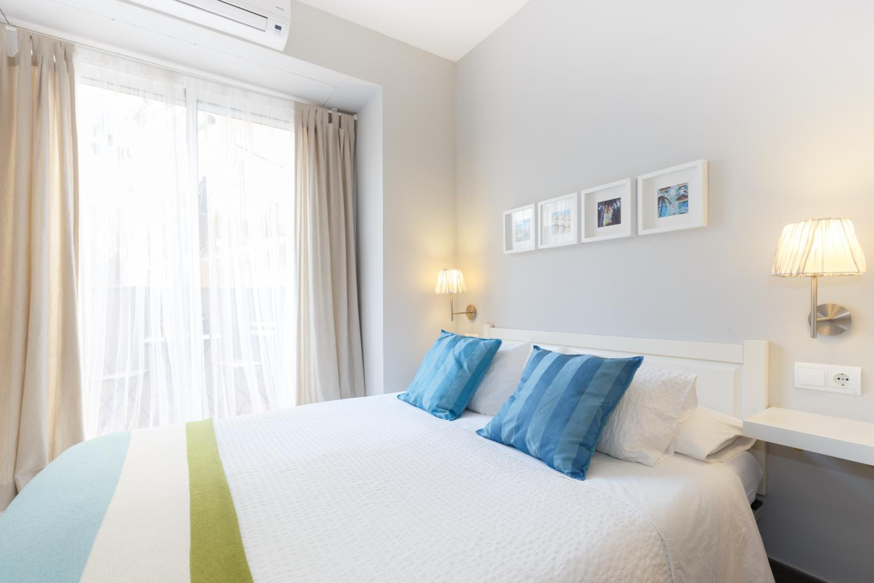 Studio Apartment photo 3