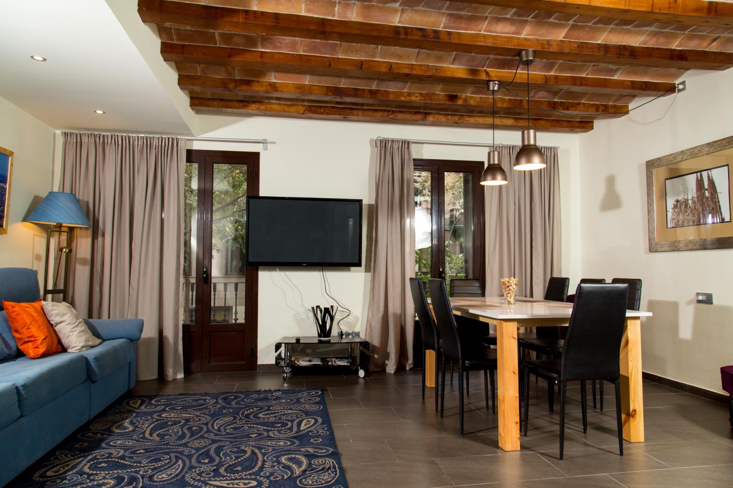 Apartamento de lujo de tres habitaciones - Aribau 66