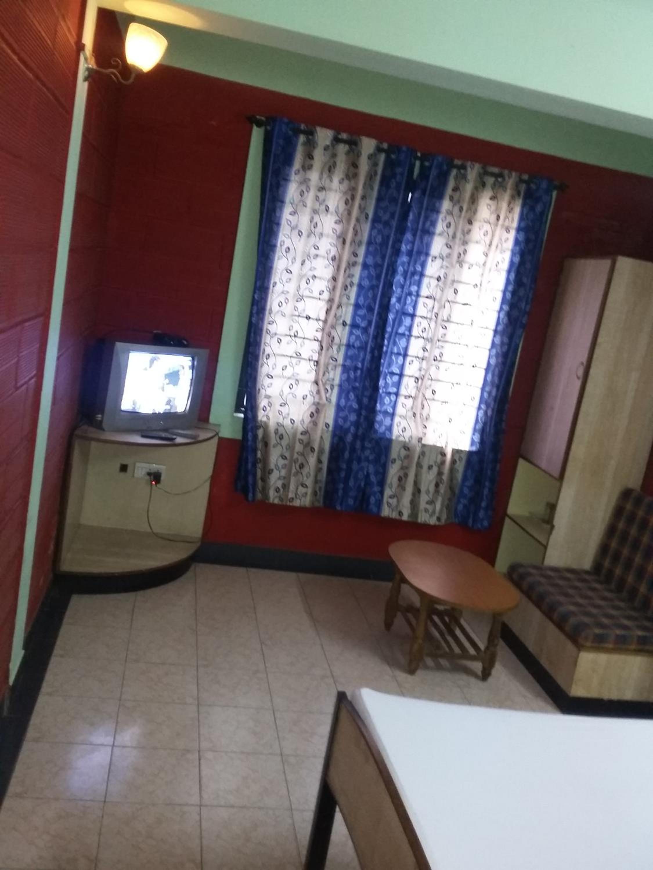Economy Single Room