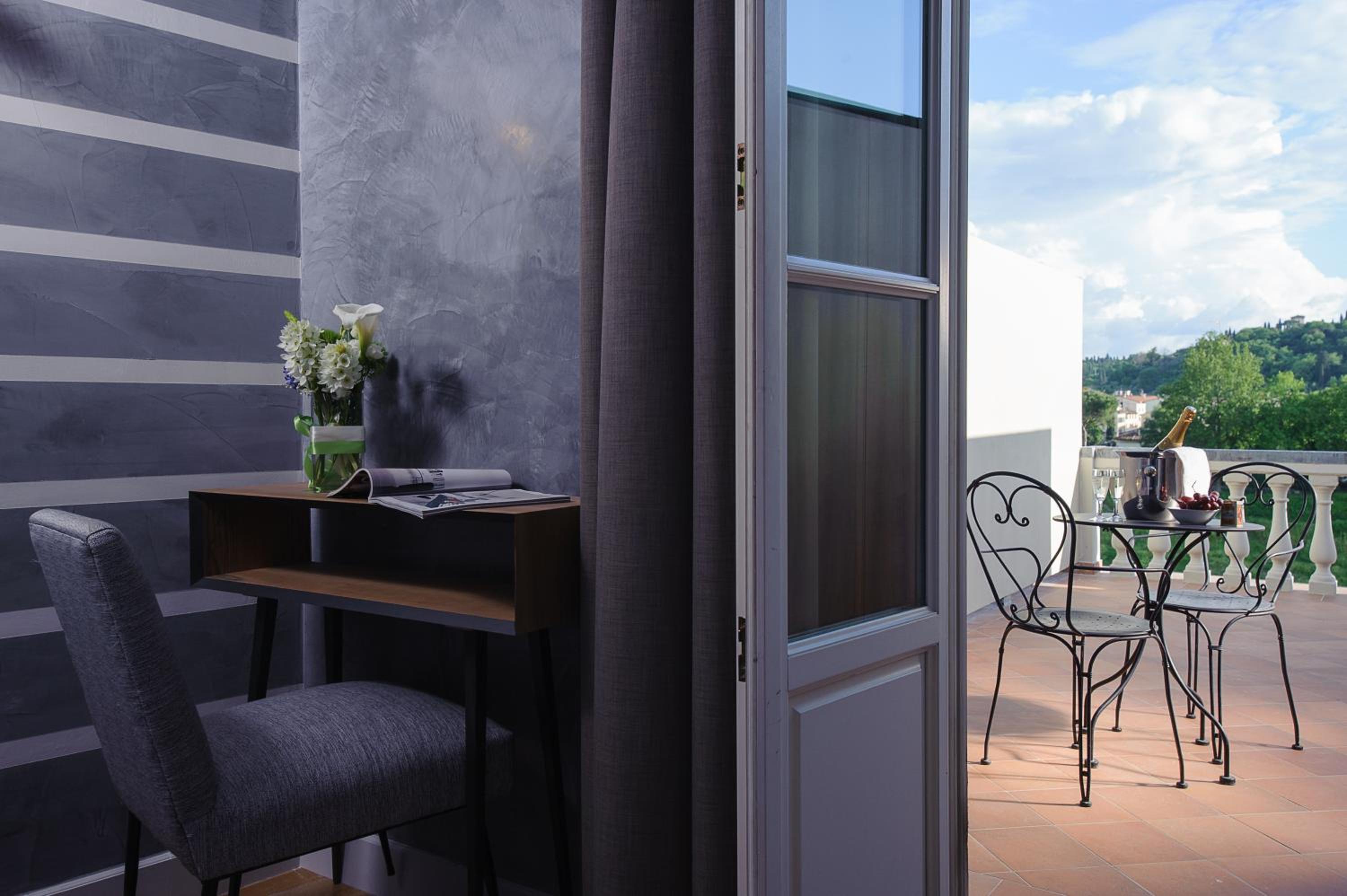 Deluxe Double Room with Terrace