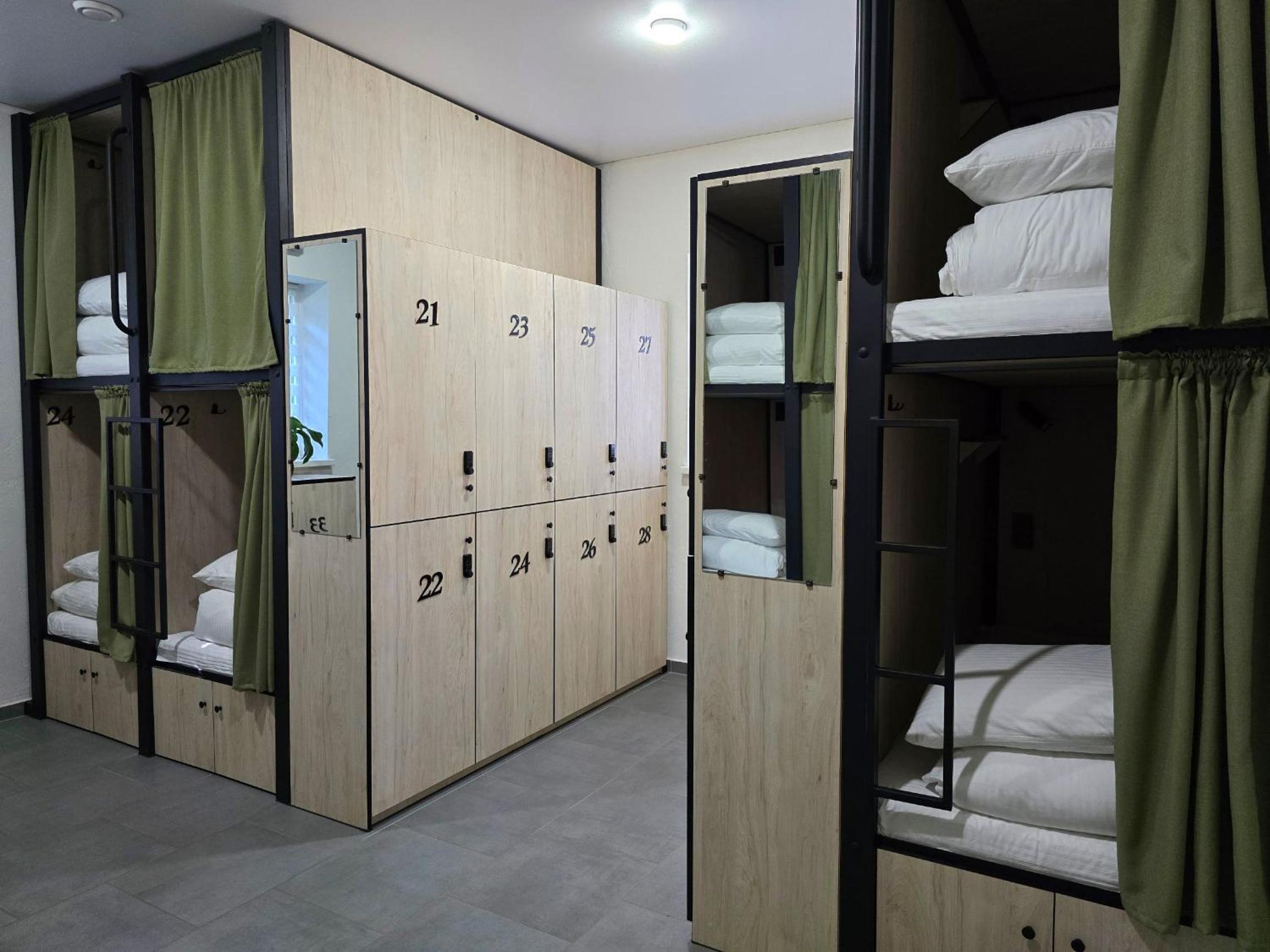 Single Bed in Mixed Dormitory Room photo 2