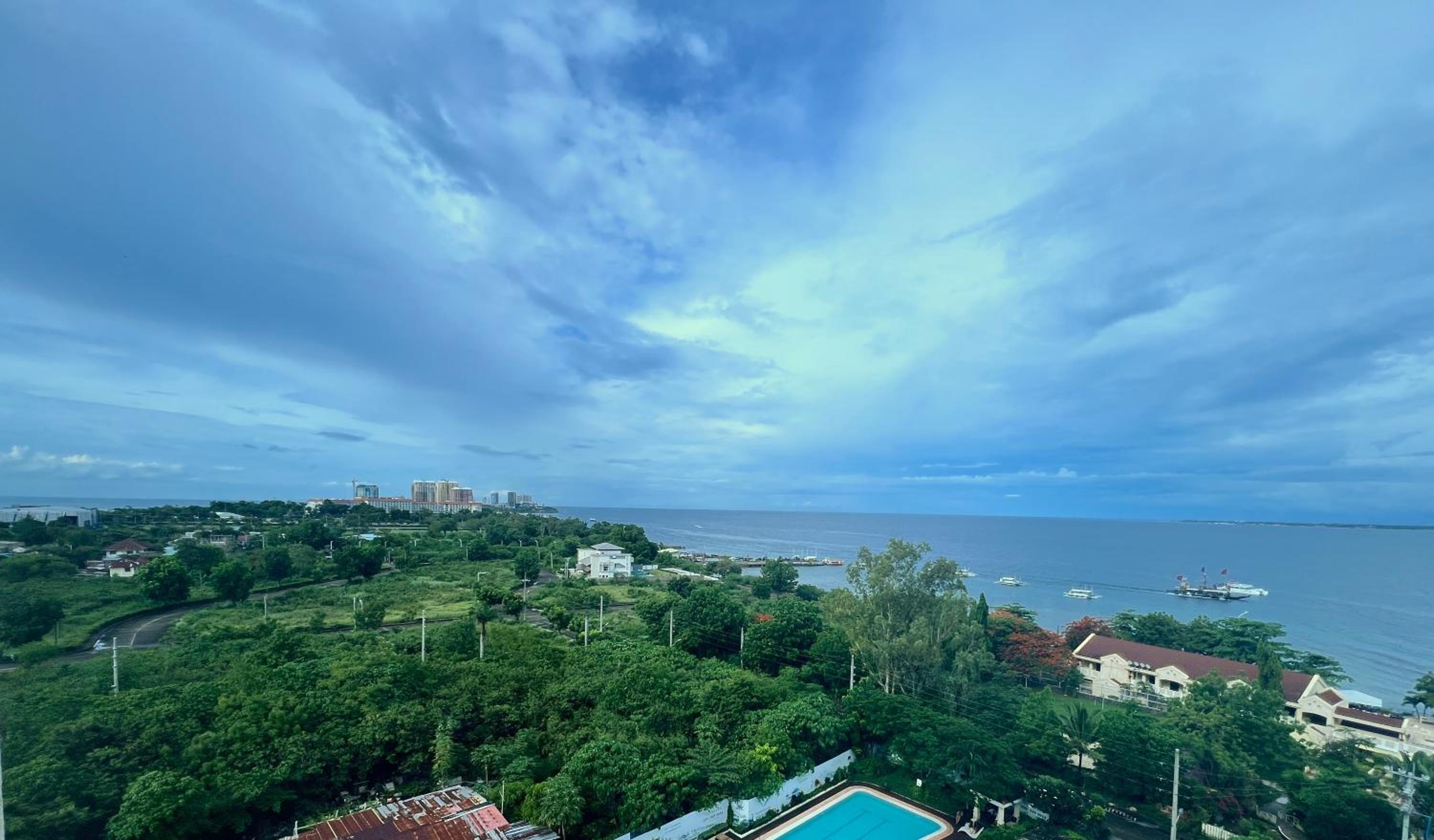 Apartment with Sea View photo 3