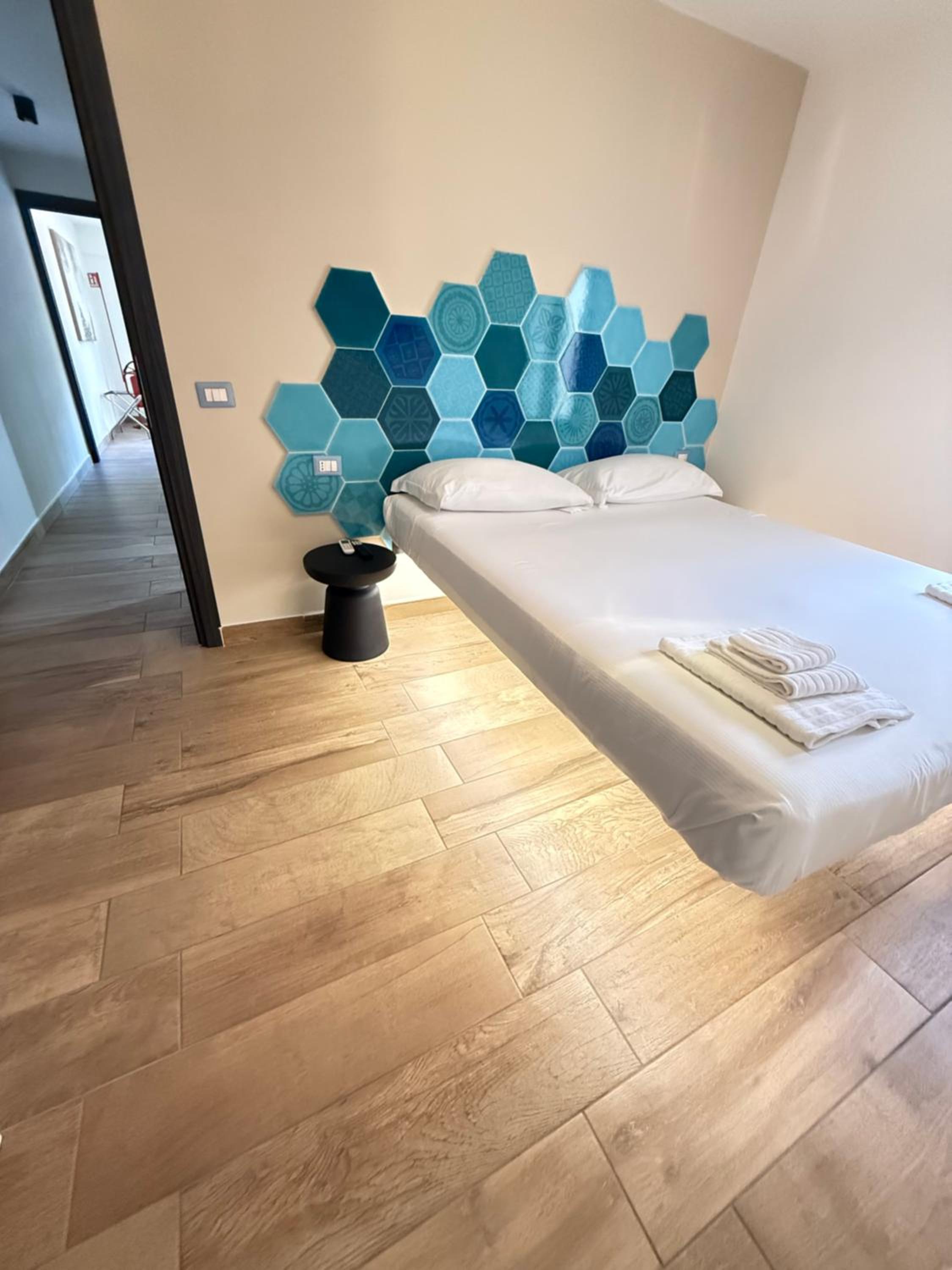 Large Double Room photo 2