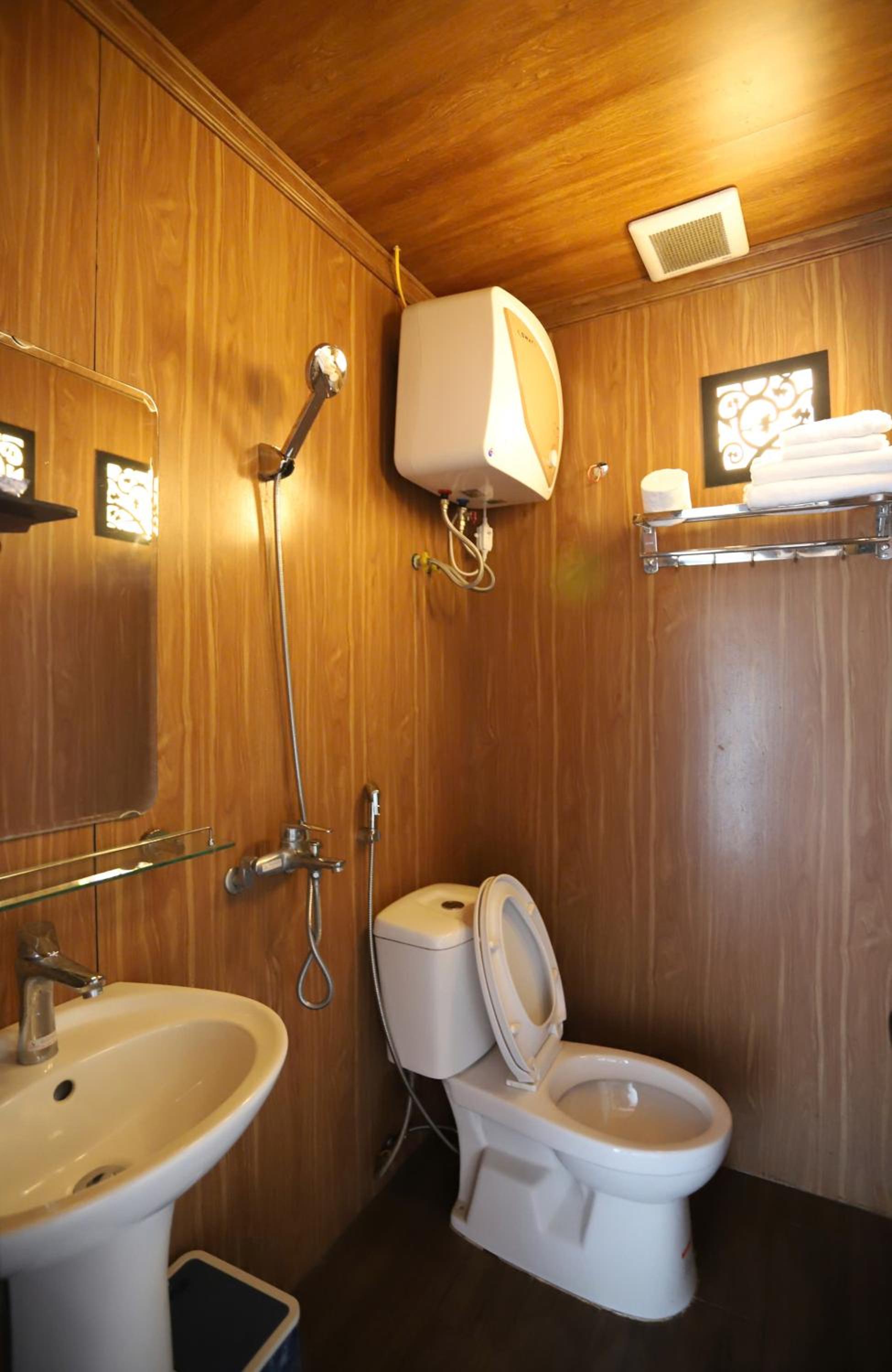 Deluxe Double or Twin Room