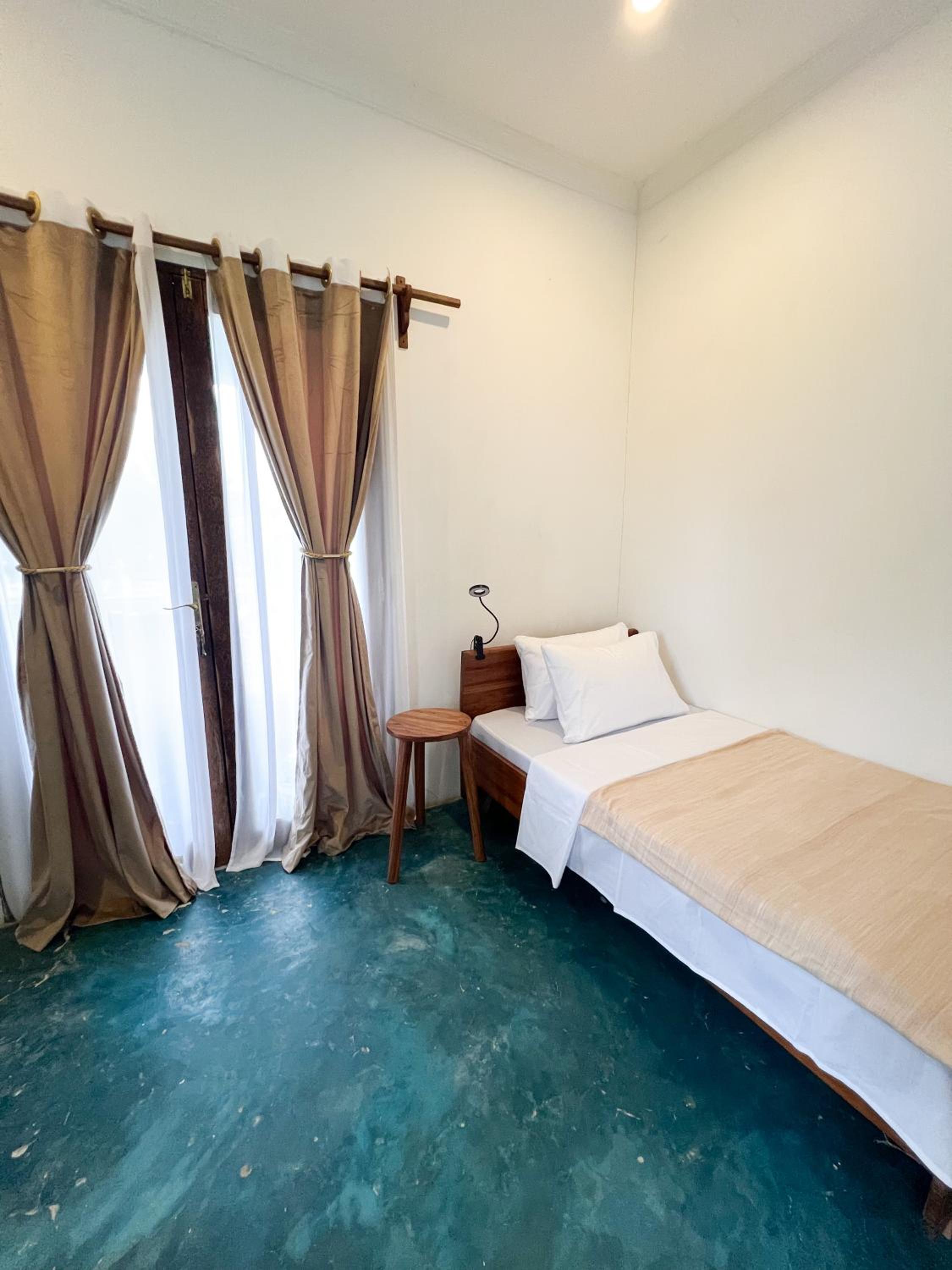 Triple Room with Balcony
