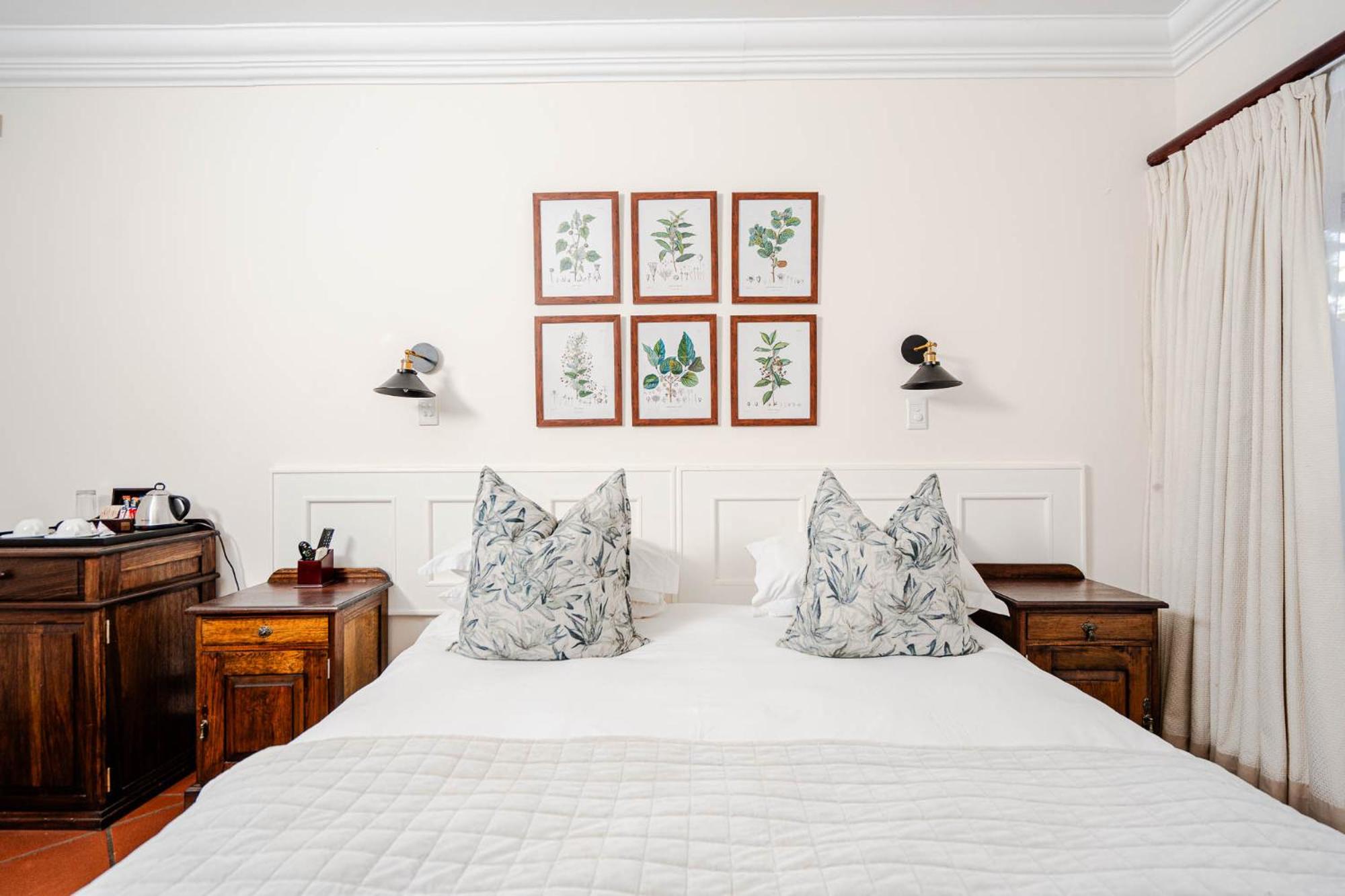 Deluxe Double or Twin Room with Balcony