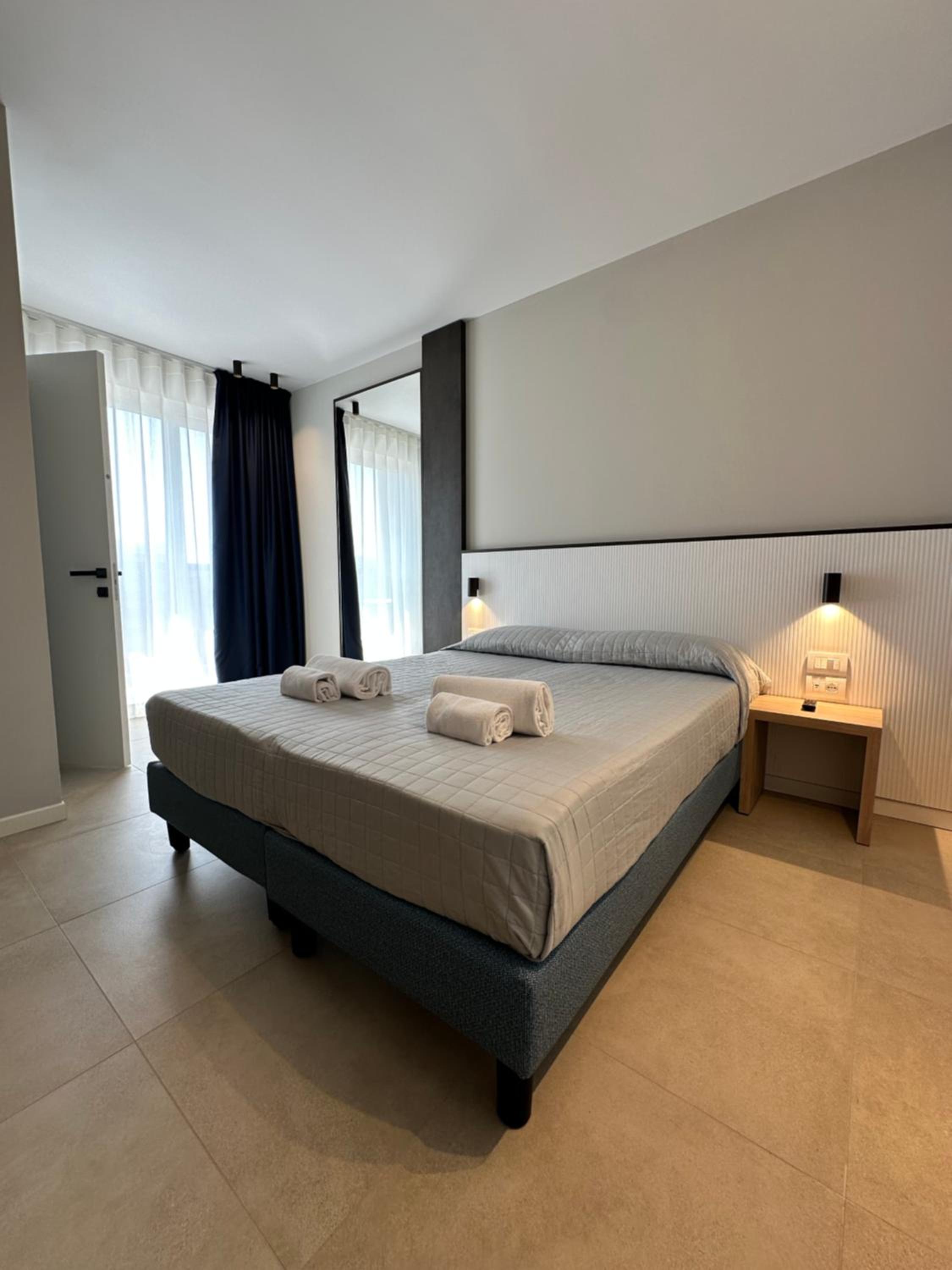 Superior Double or Twin Room with Terrace