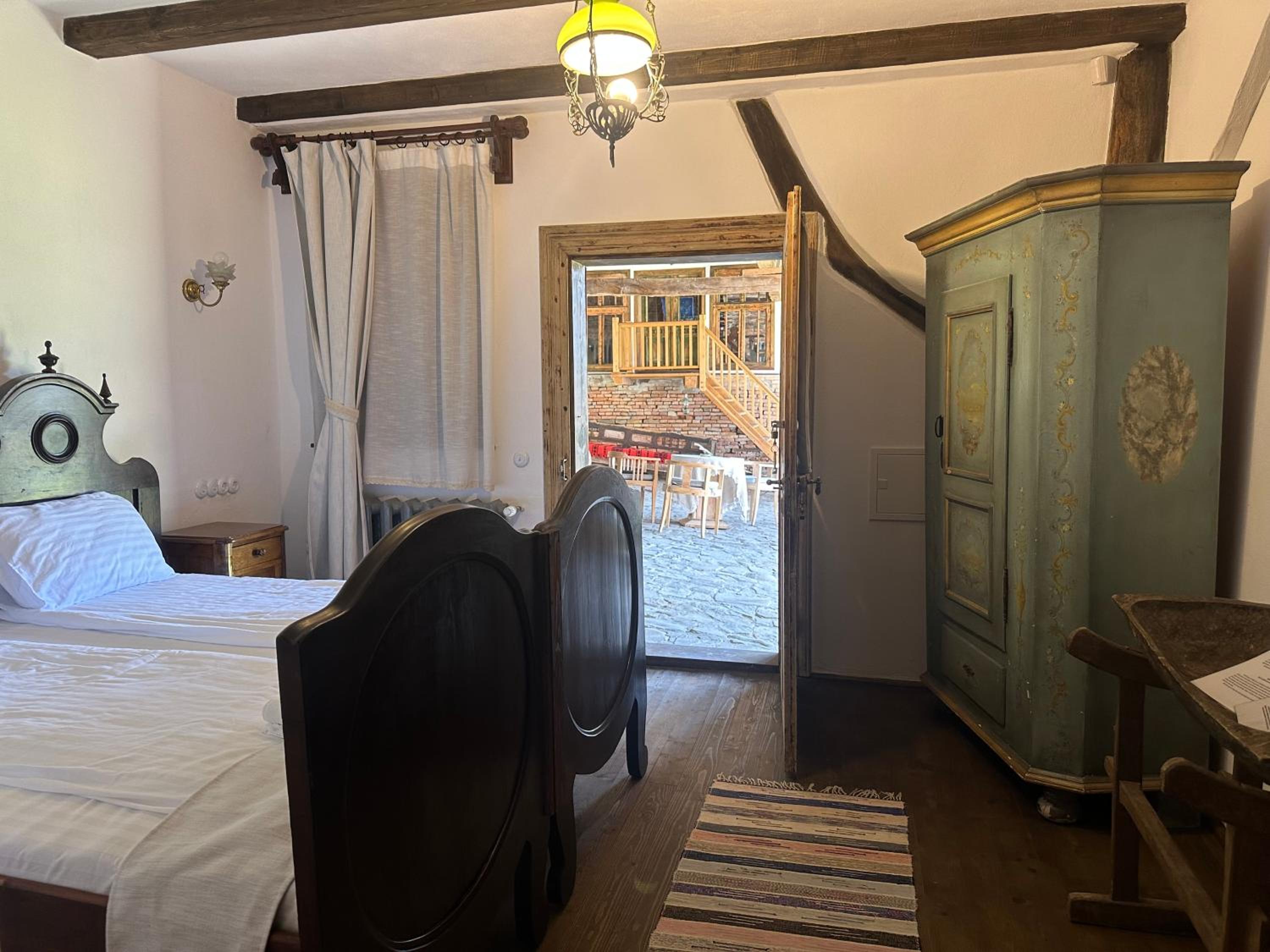 Double Room with Patio photo 2