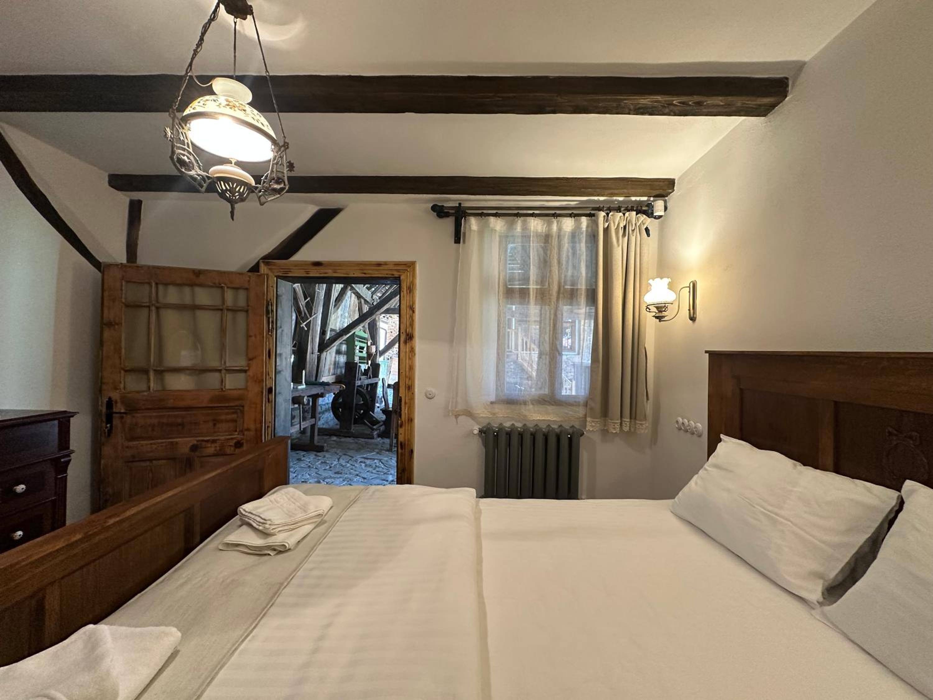 Double Room with Private Bathroom photo 3