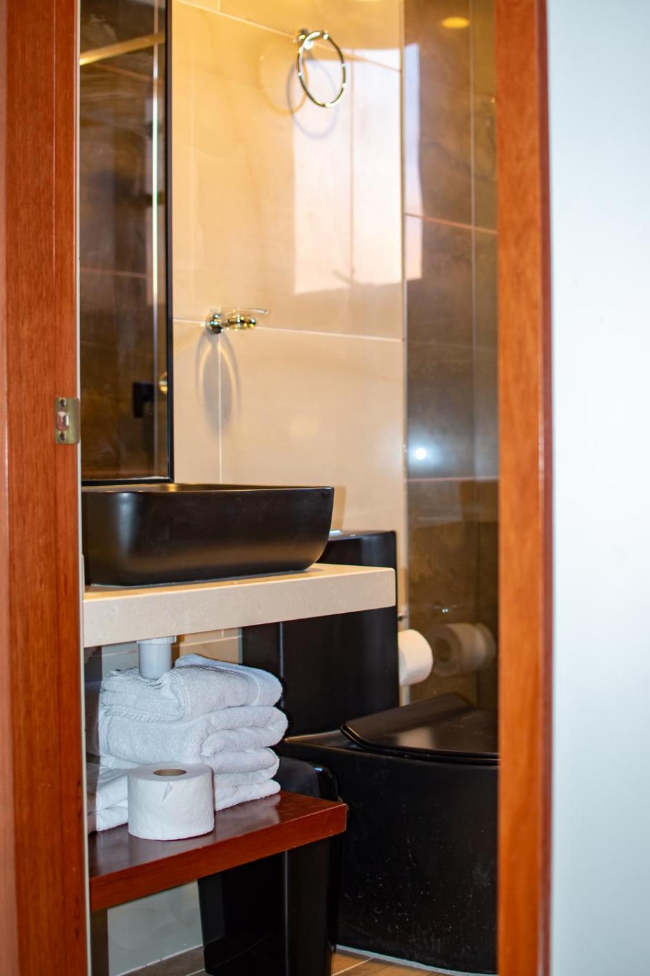 Deluxe Twin Room photo 2