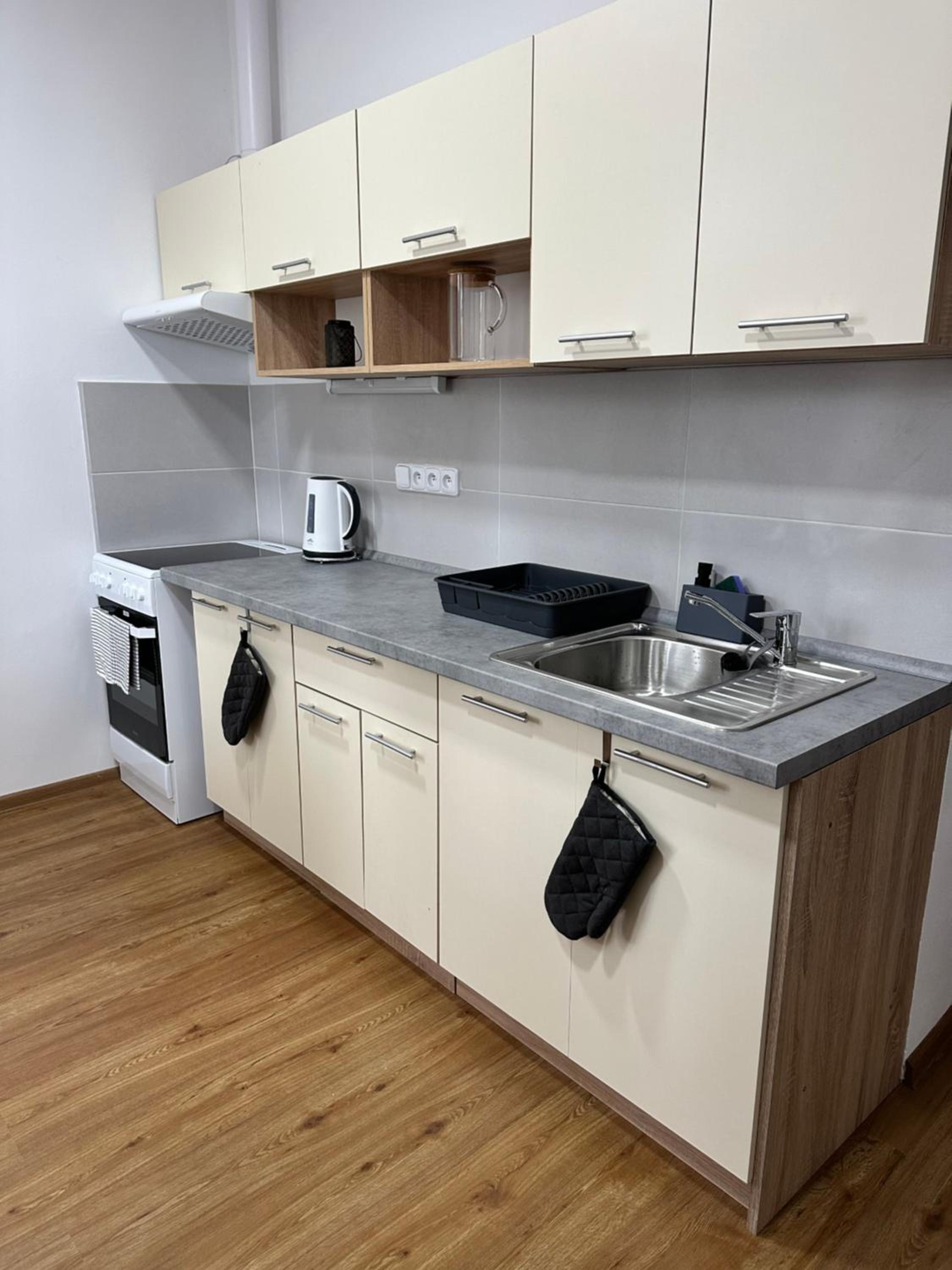 Apartment photo 1