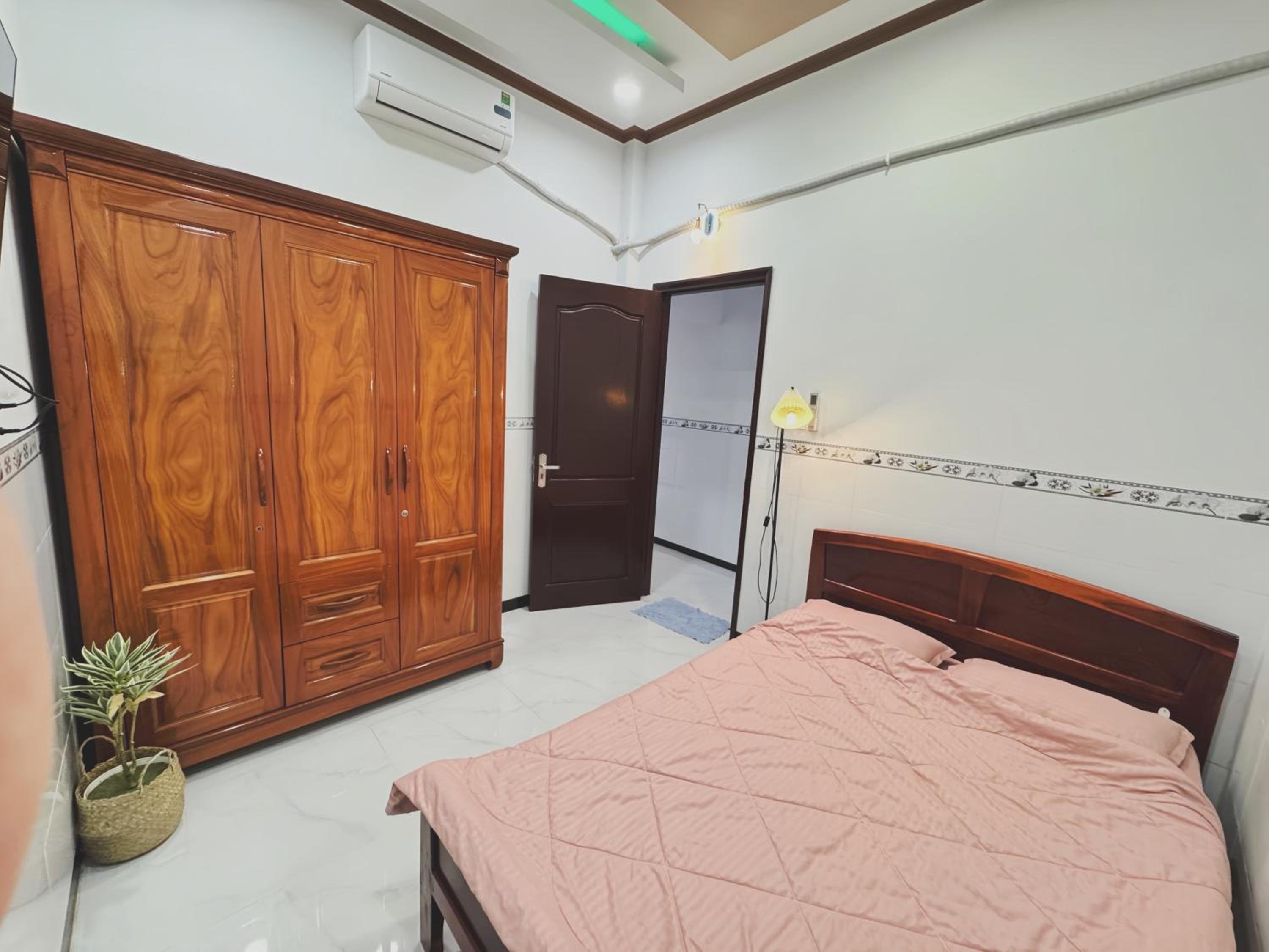 Two-Bedroom House photo 2