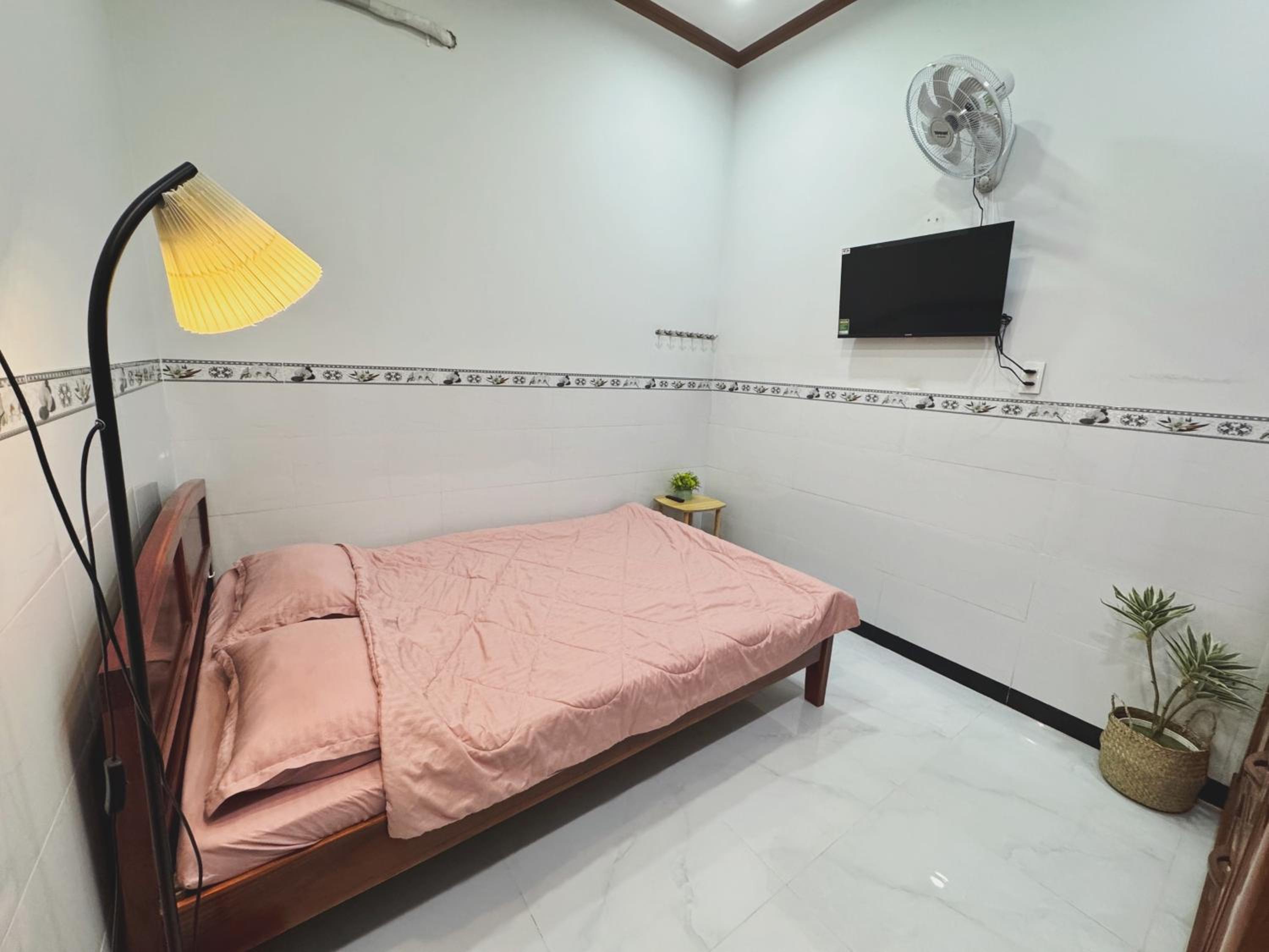 Two-Bedroom House photo 3