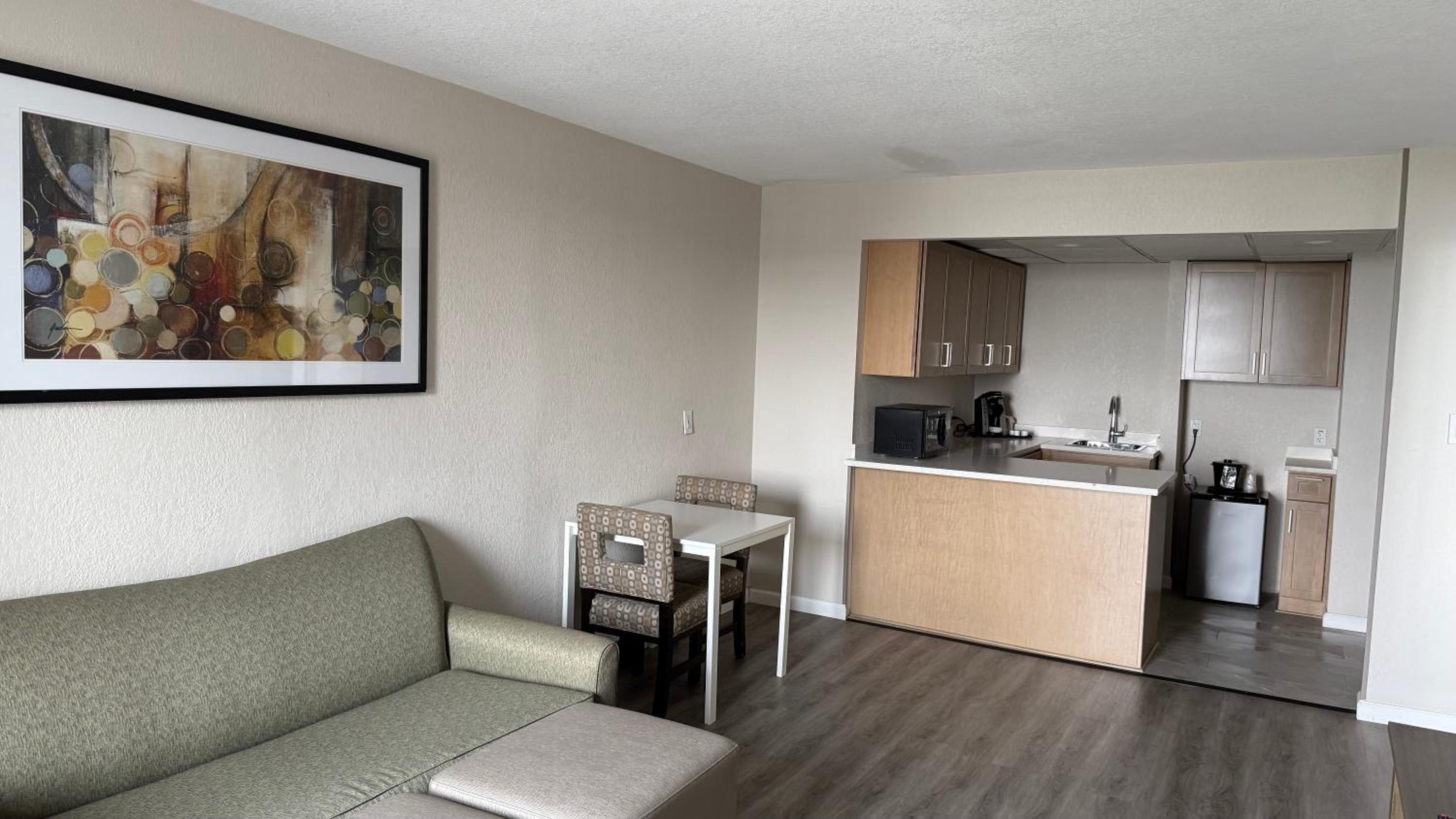 Family Room photo 1