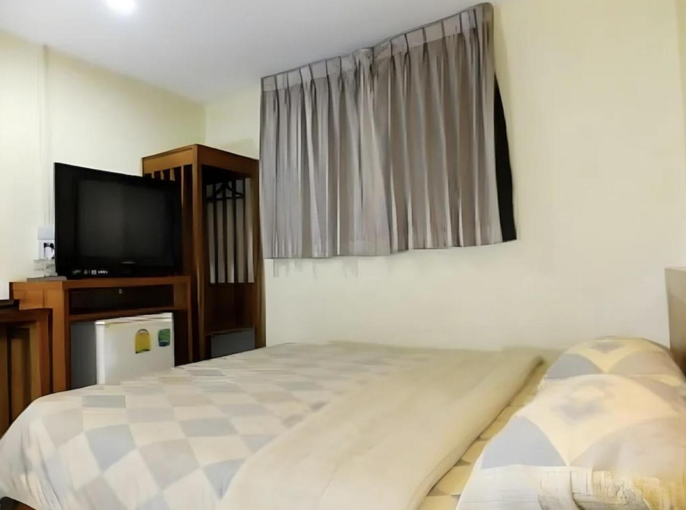 Deluxe Double Room photo 3