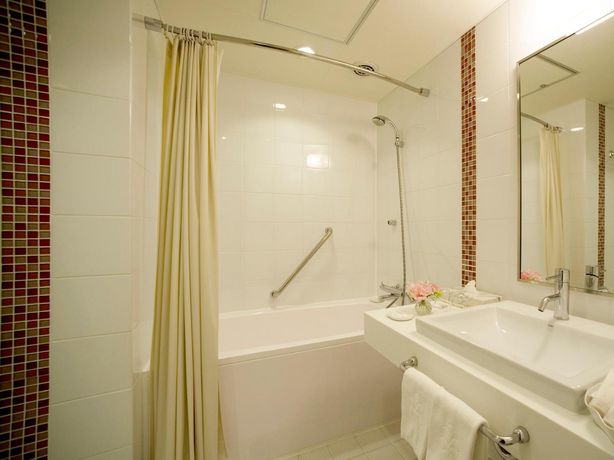 Comfort Triple Room - Non-Smoking - Main Building - Photo 3