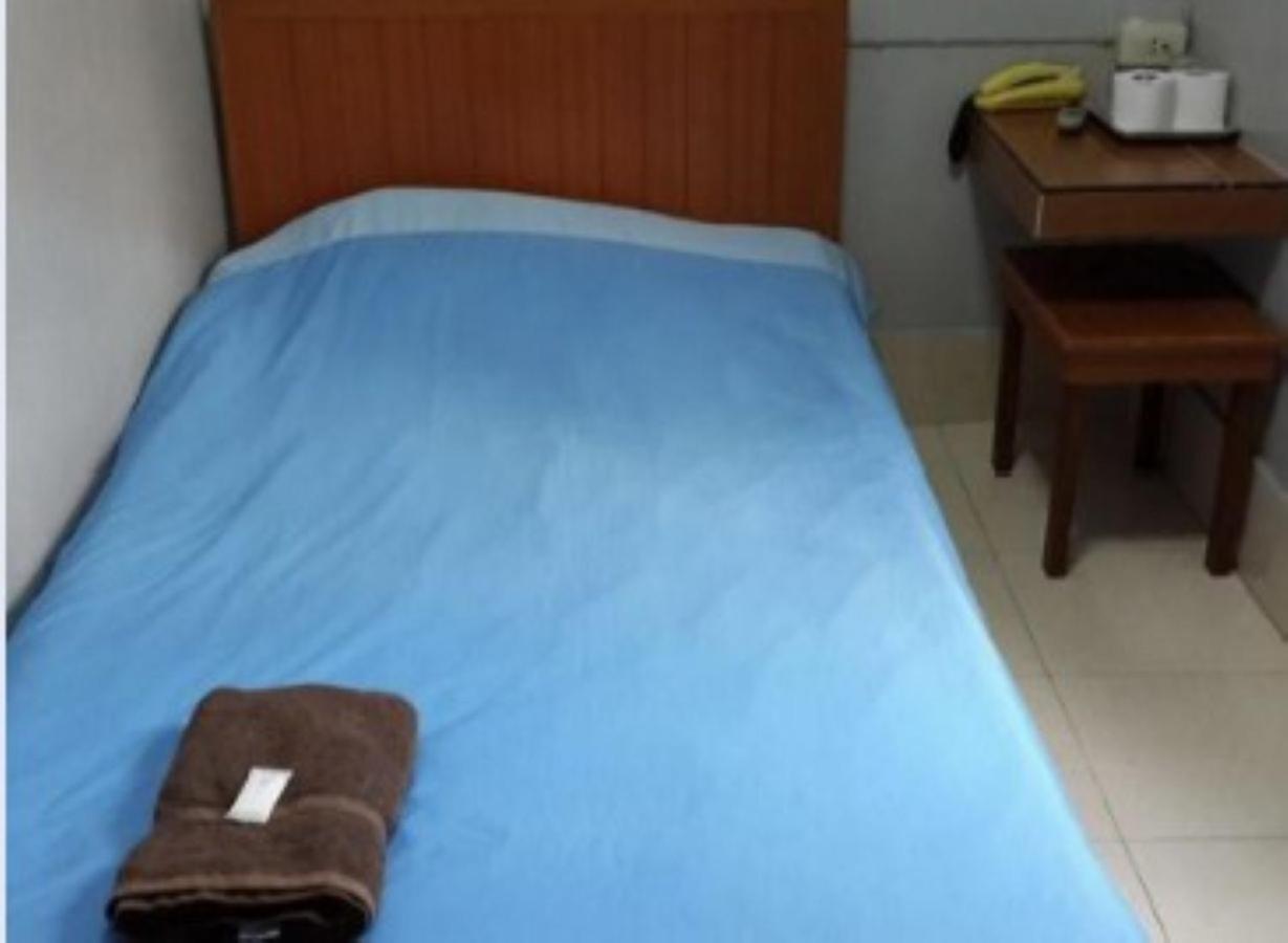 Single Room photo 2