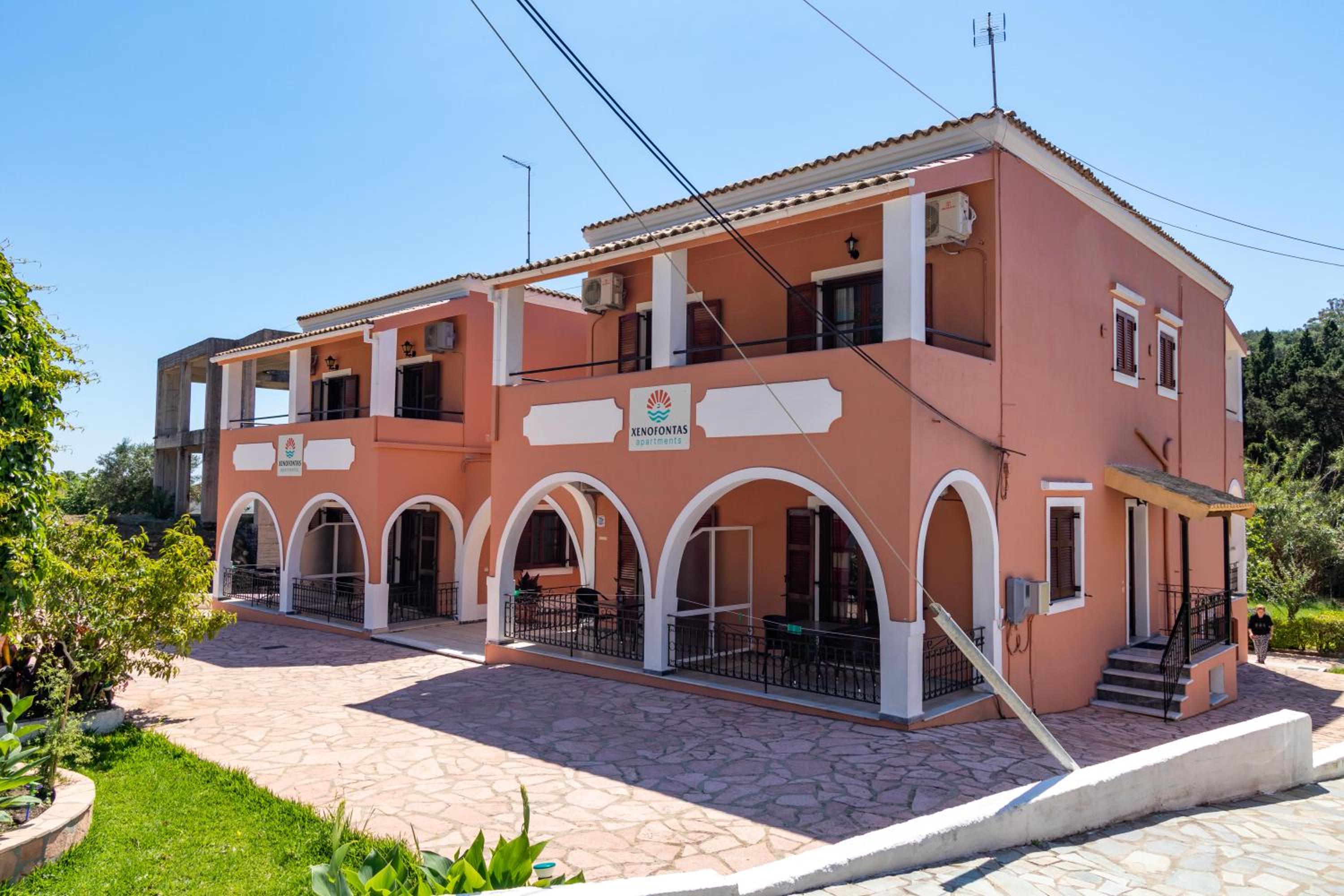 Two-Bedroom Apartment with Balcony and Sea View photo 1