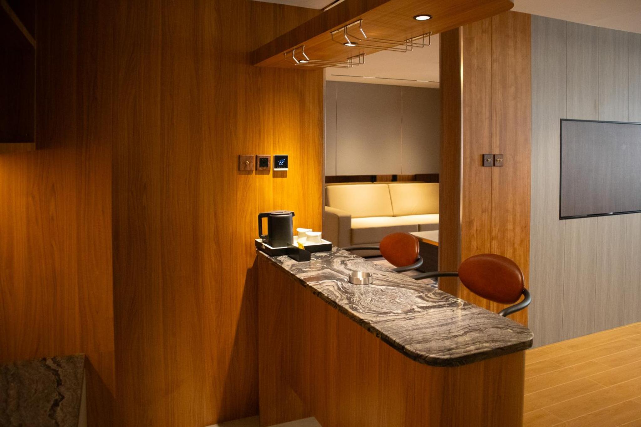 Presidential Suite