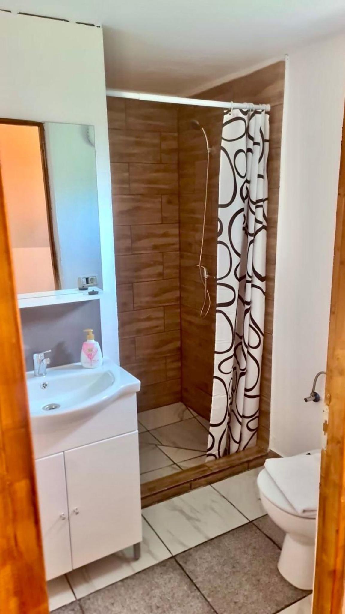 Deluxe Double or Twin Room photo 3