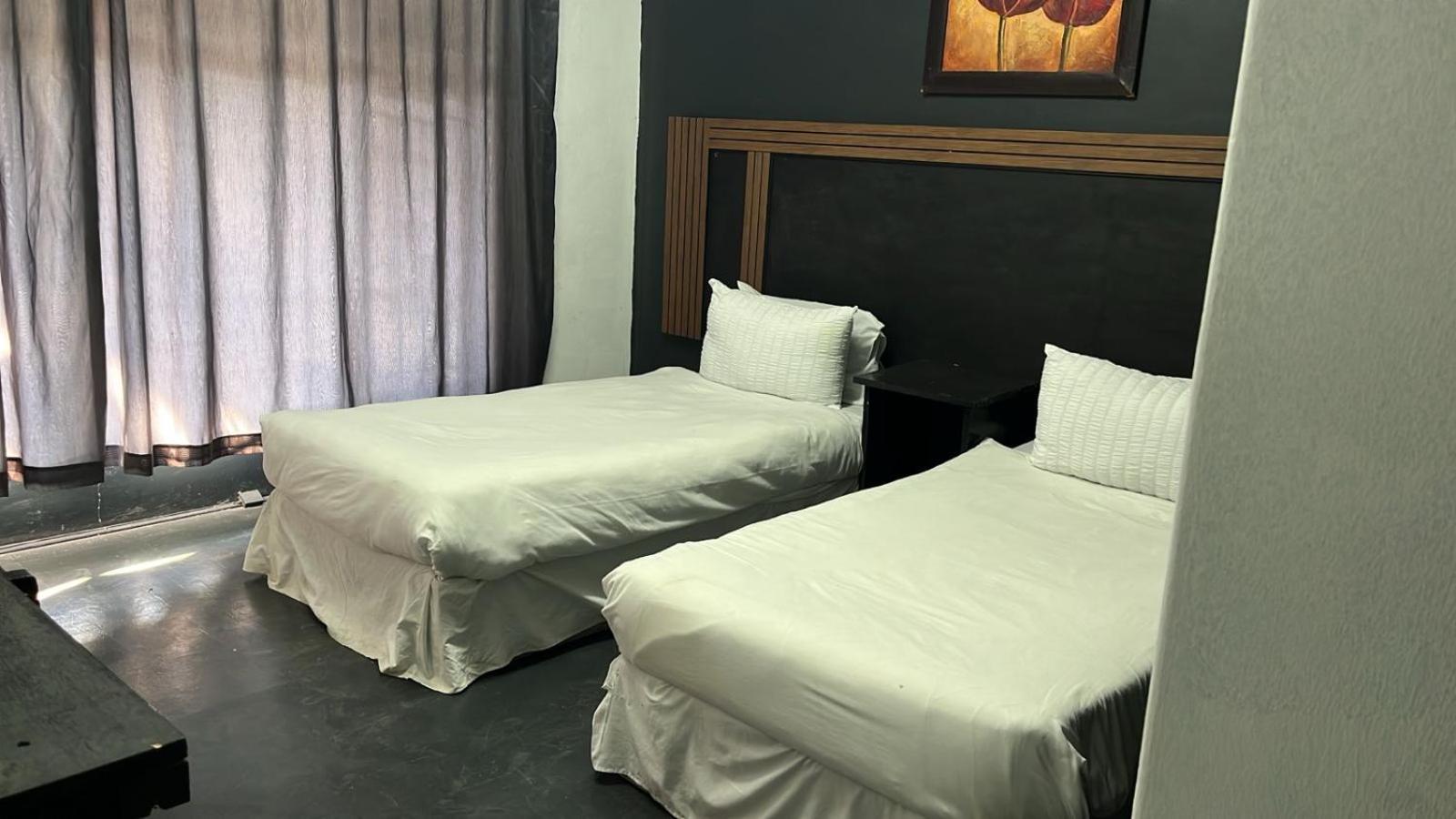 Economy Quadruple Room with Shared Bathroom photo 1