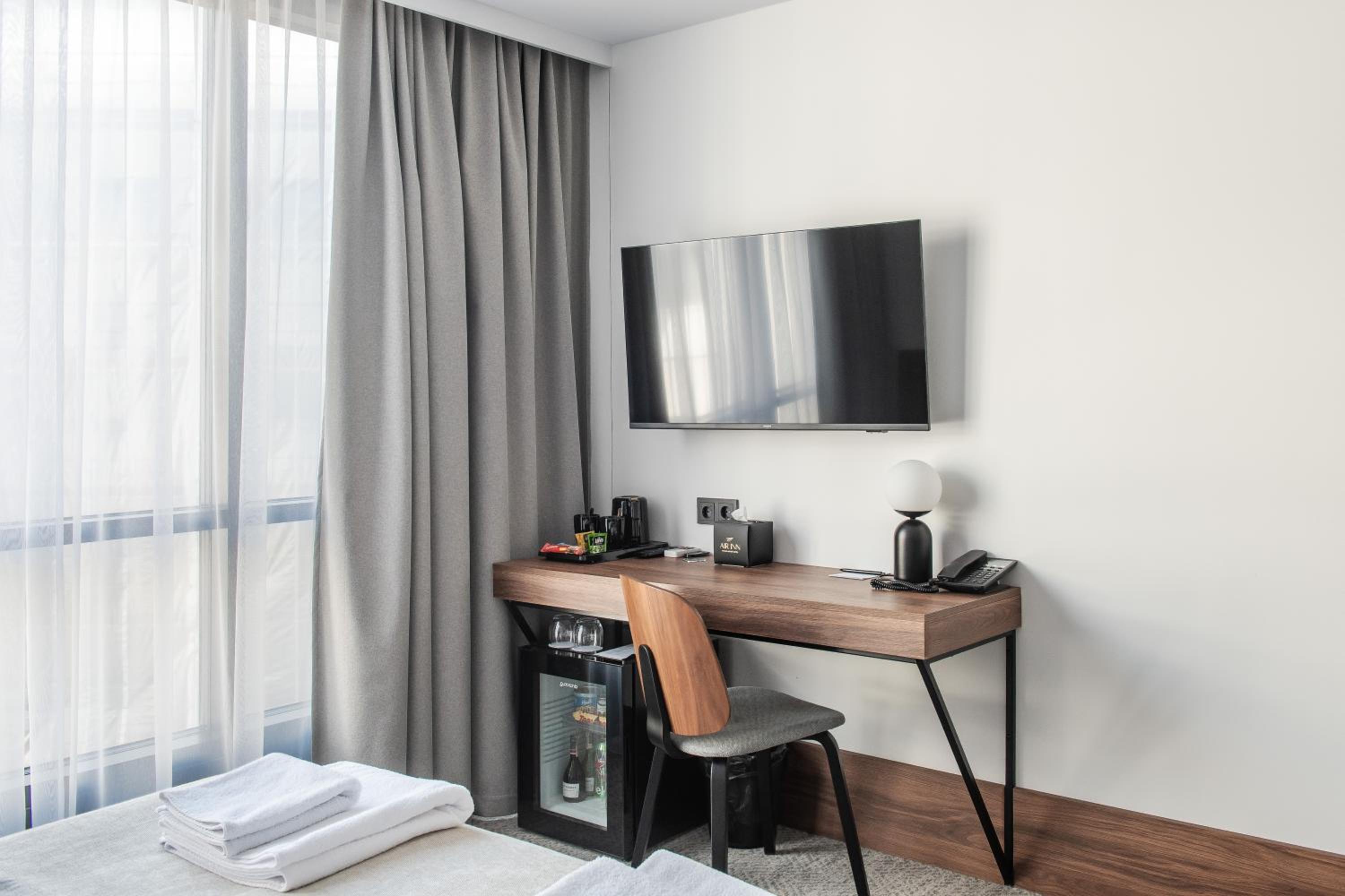 Business Deluxe Room - Photo 5