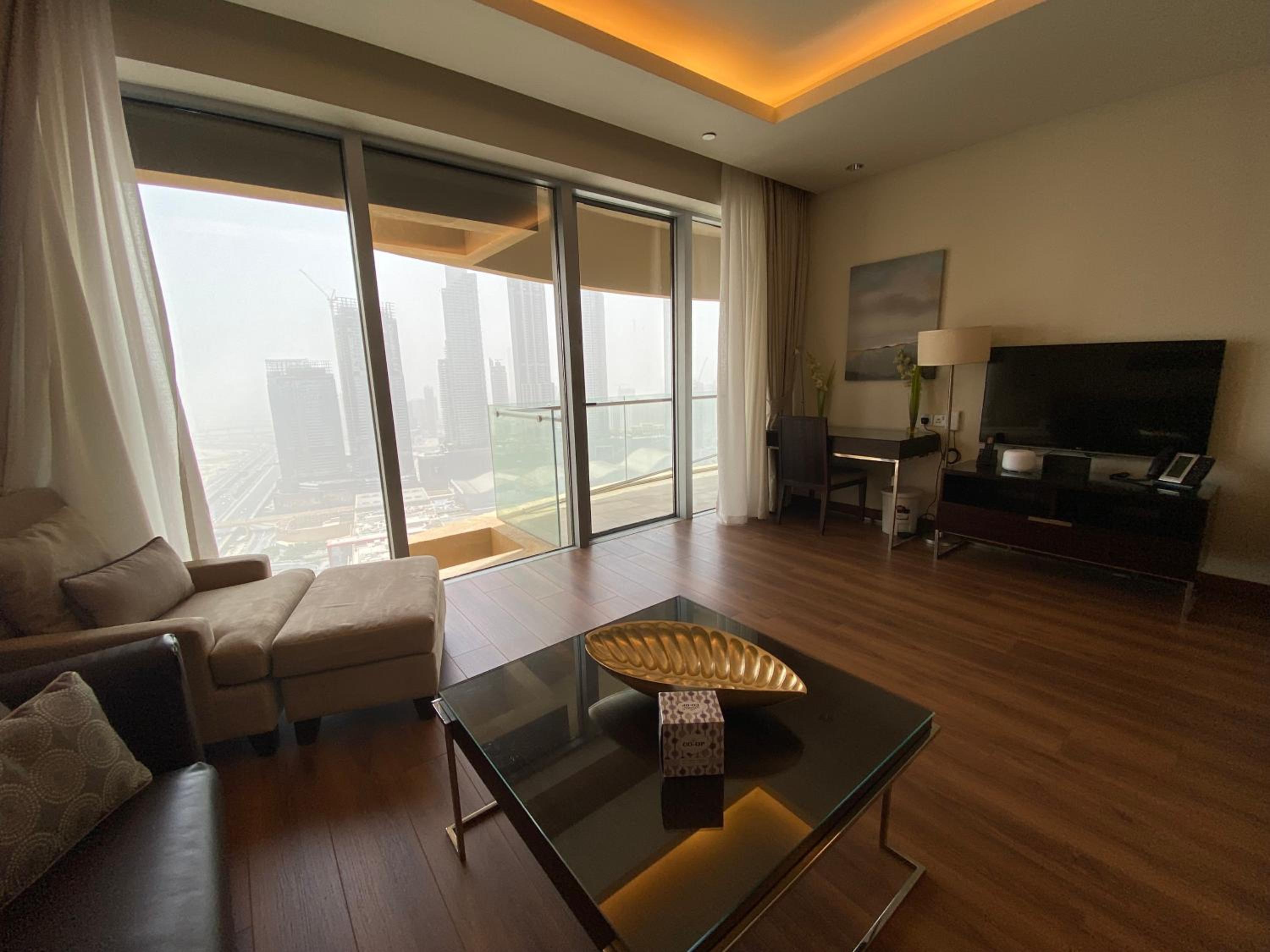 Classic One-Bedroom Apartment with King Bed photo 2