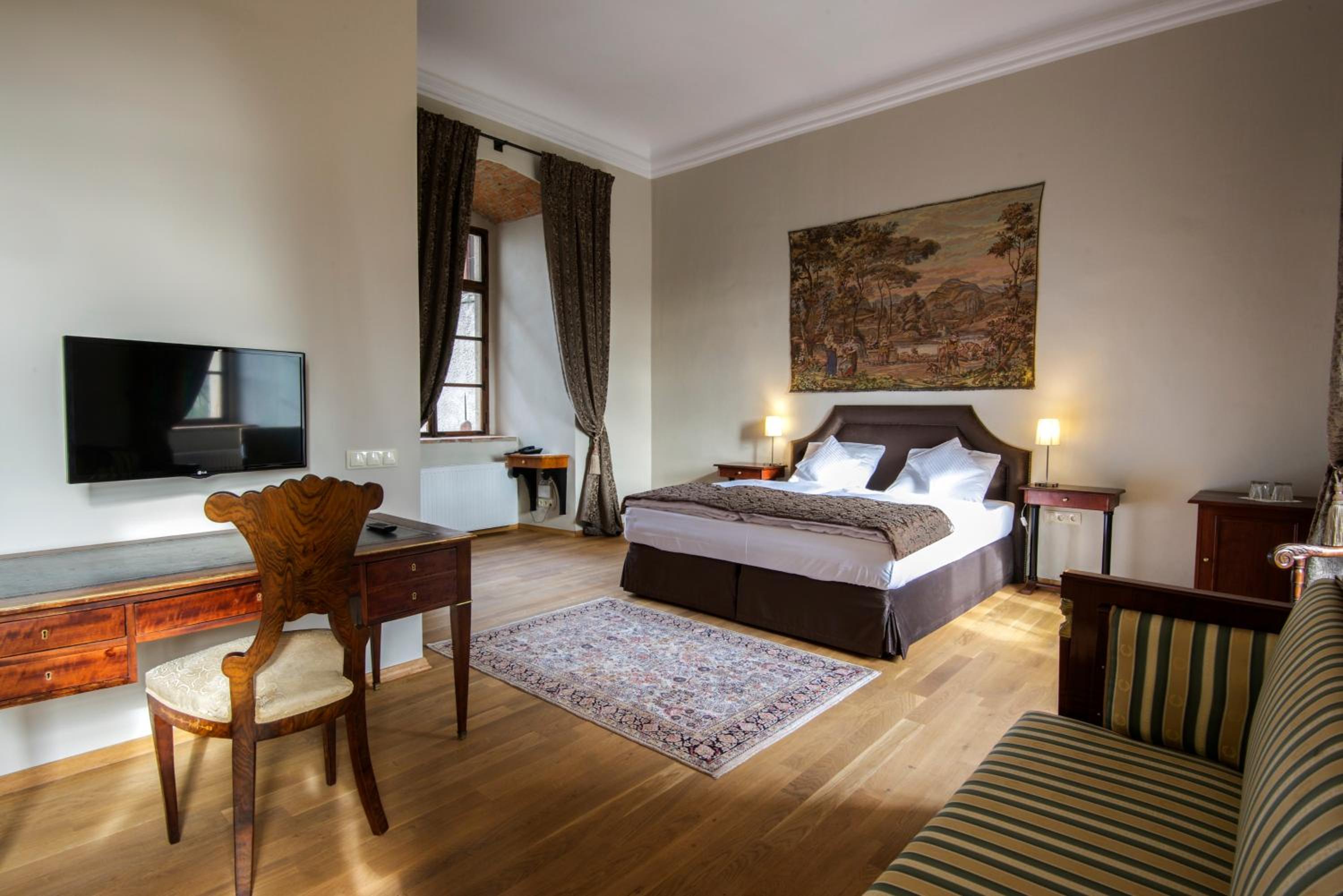 Junior Suite - Photo 12