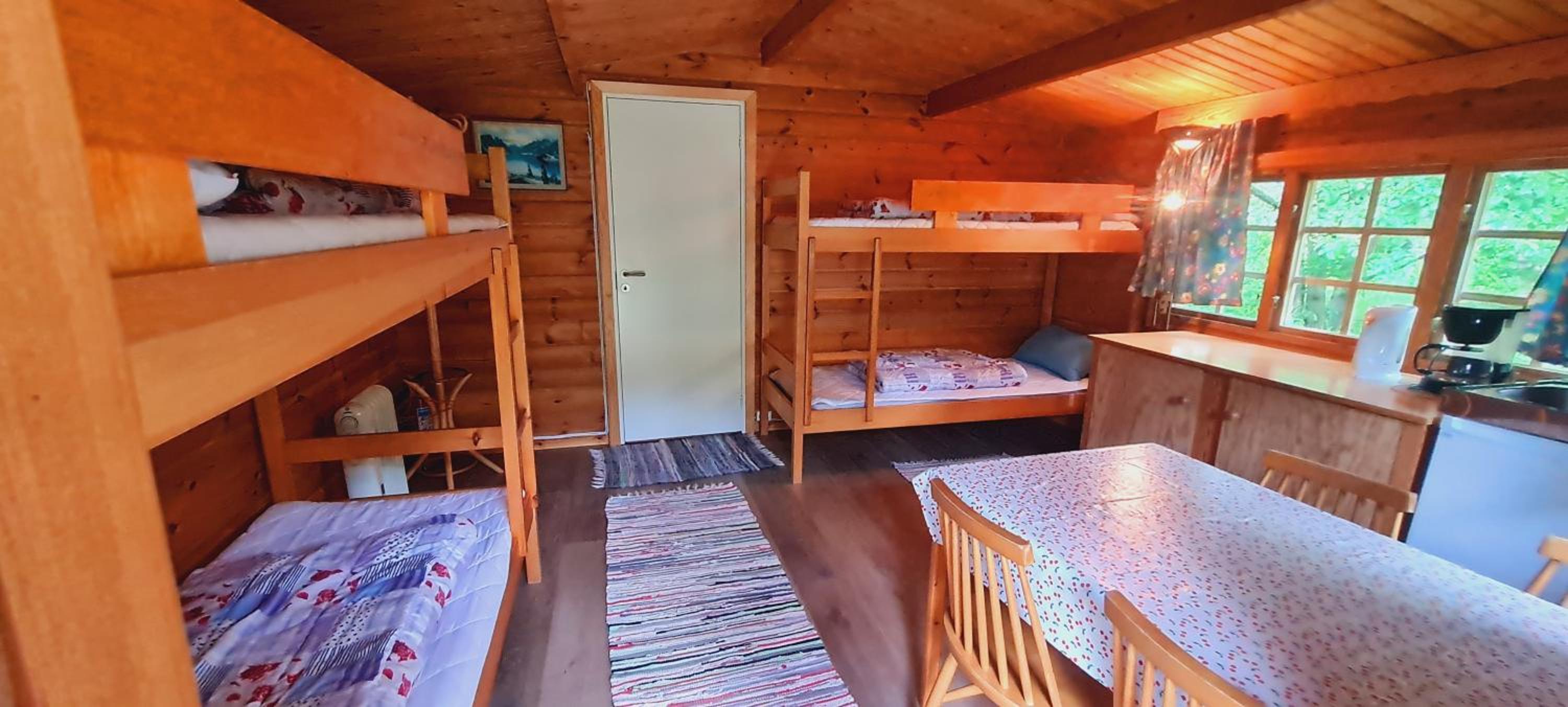 Chalet (4 Adults) - Photo 7
