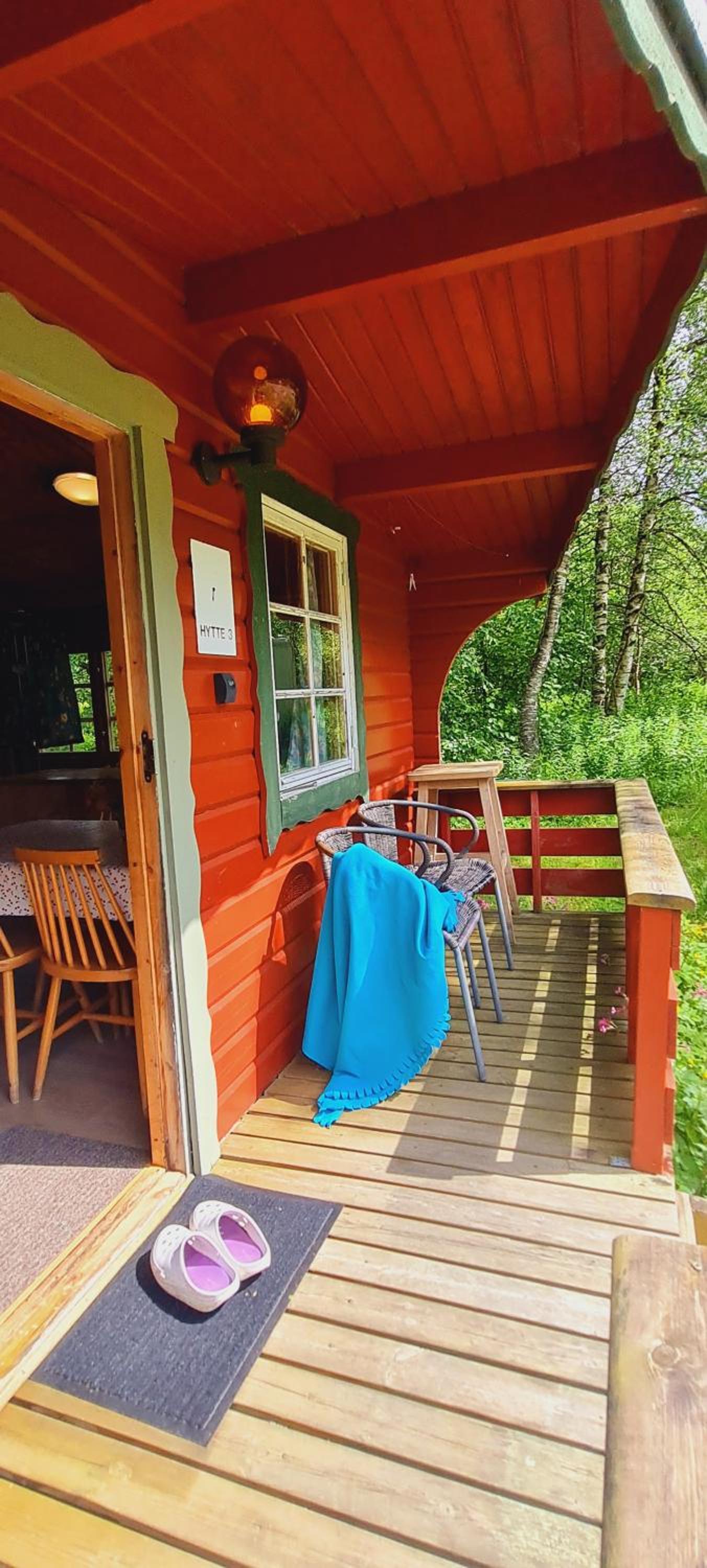 Chalet (4 Adults) - Photo 2