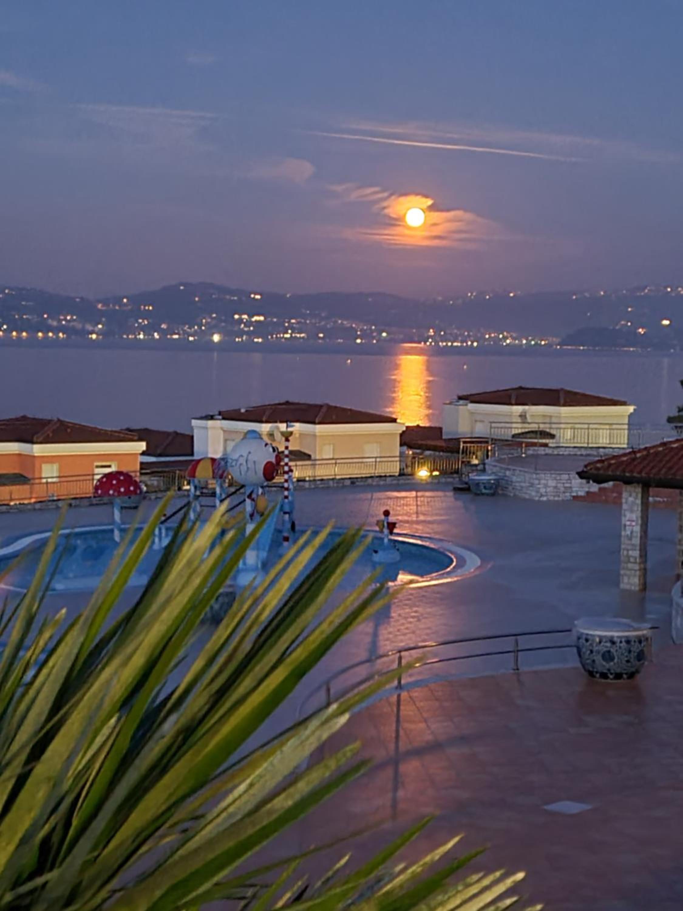 Special Offer - Deluxe Suite Imperial with Spa Package