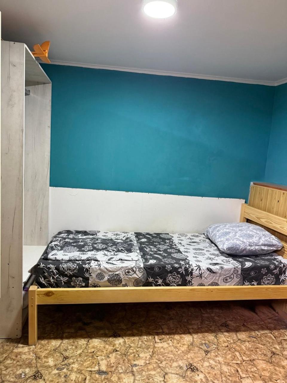 Mixed Dormitory Room photo 1
