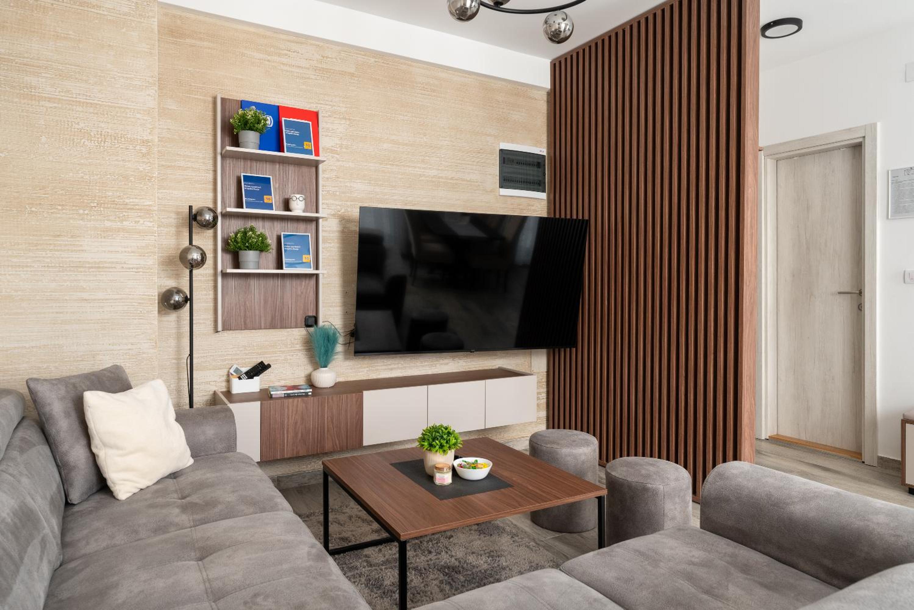 Apartment with Terrace photo 1