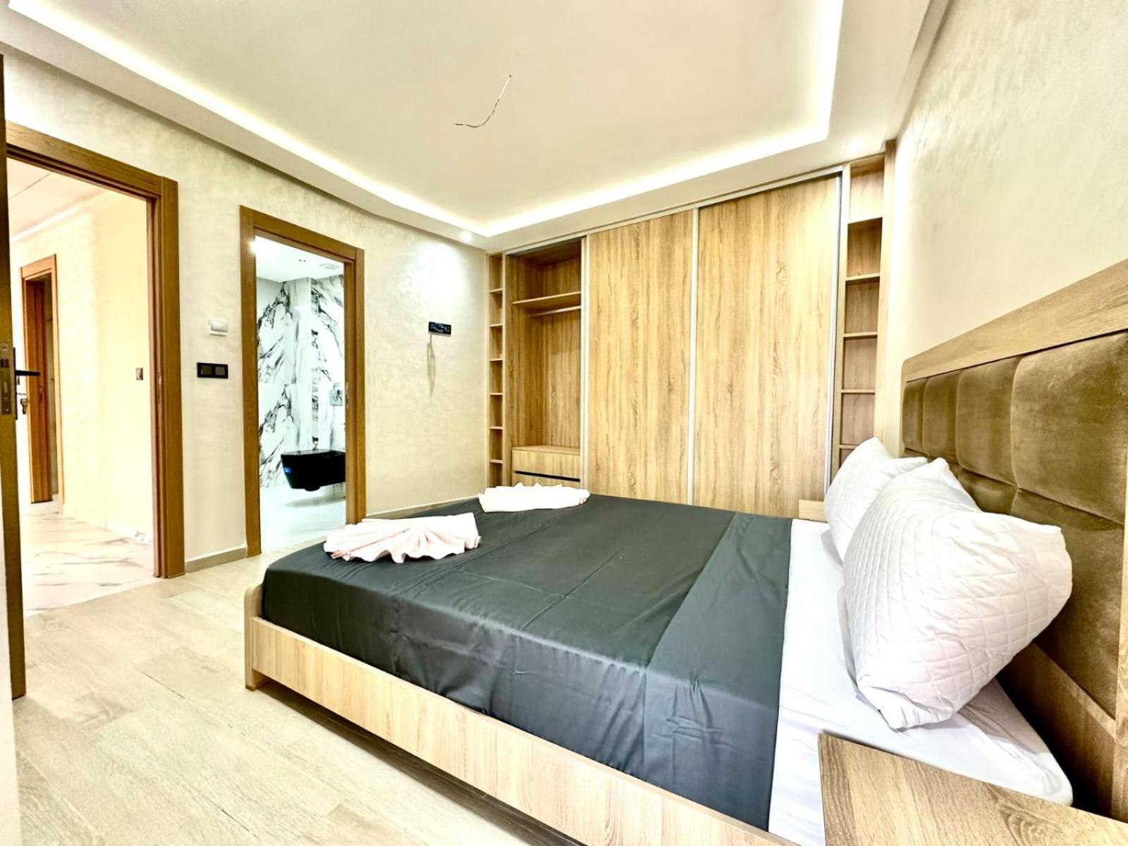 Two-Bedroom Standard Apartment photo 1
