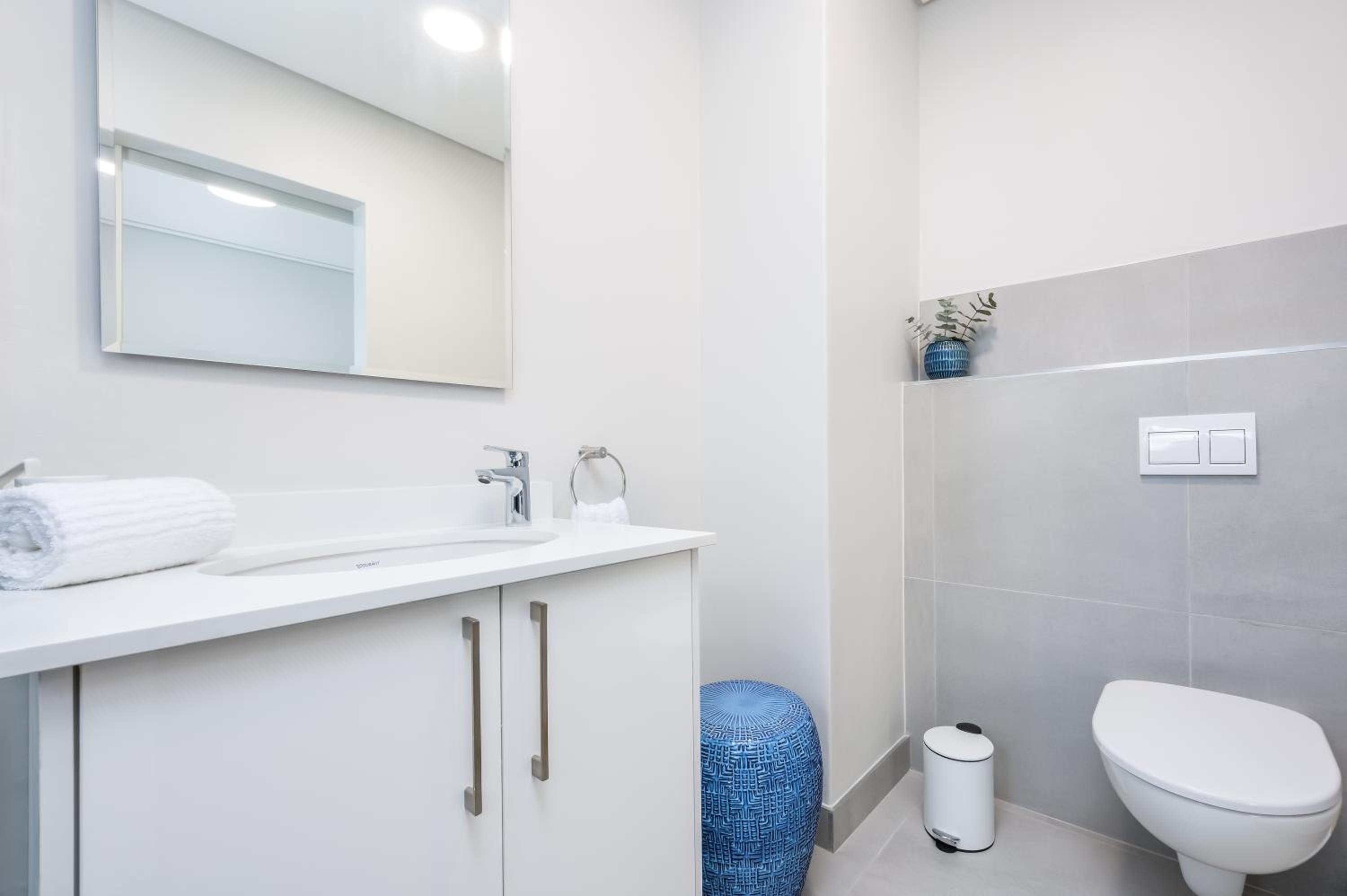 Two Bed Pool View Delux 209