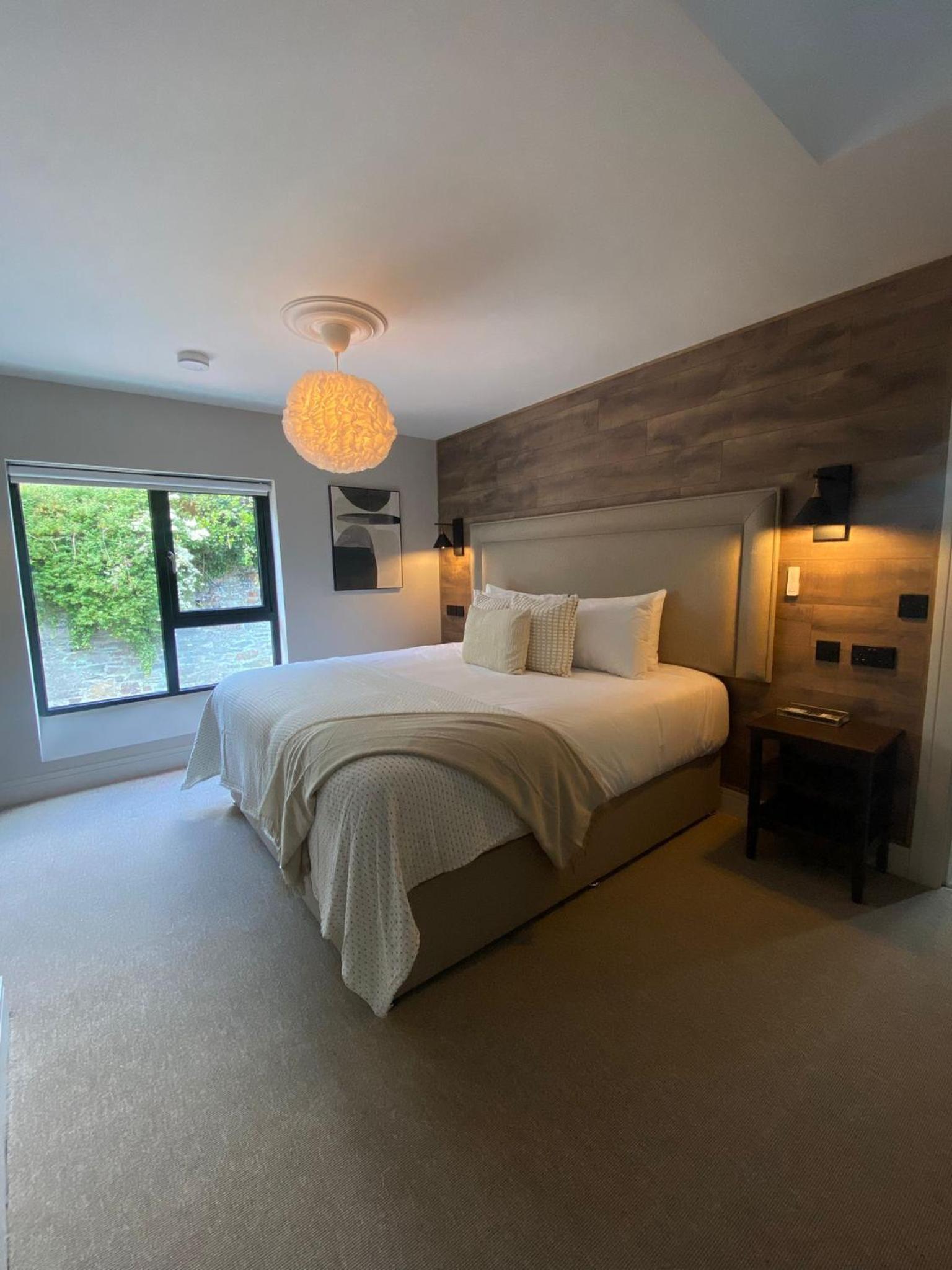 Superior Double or Twin Room photo 3