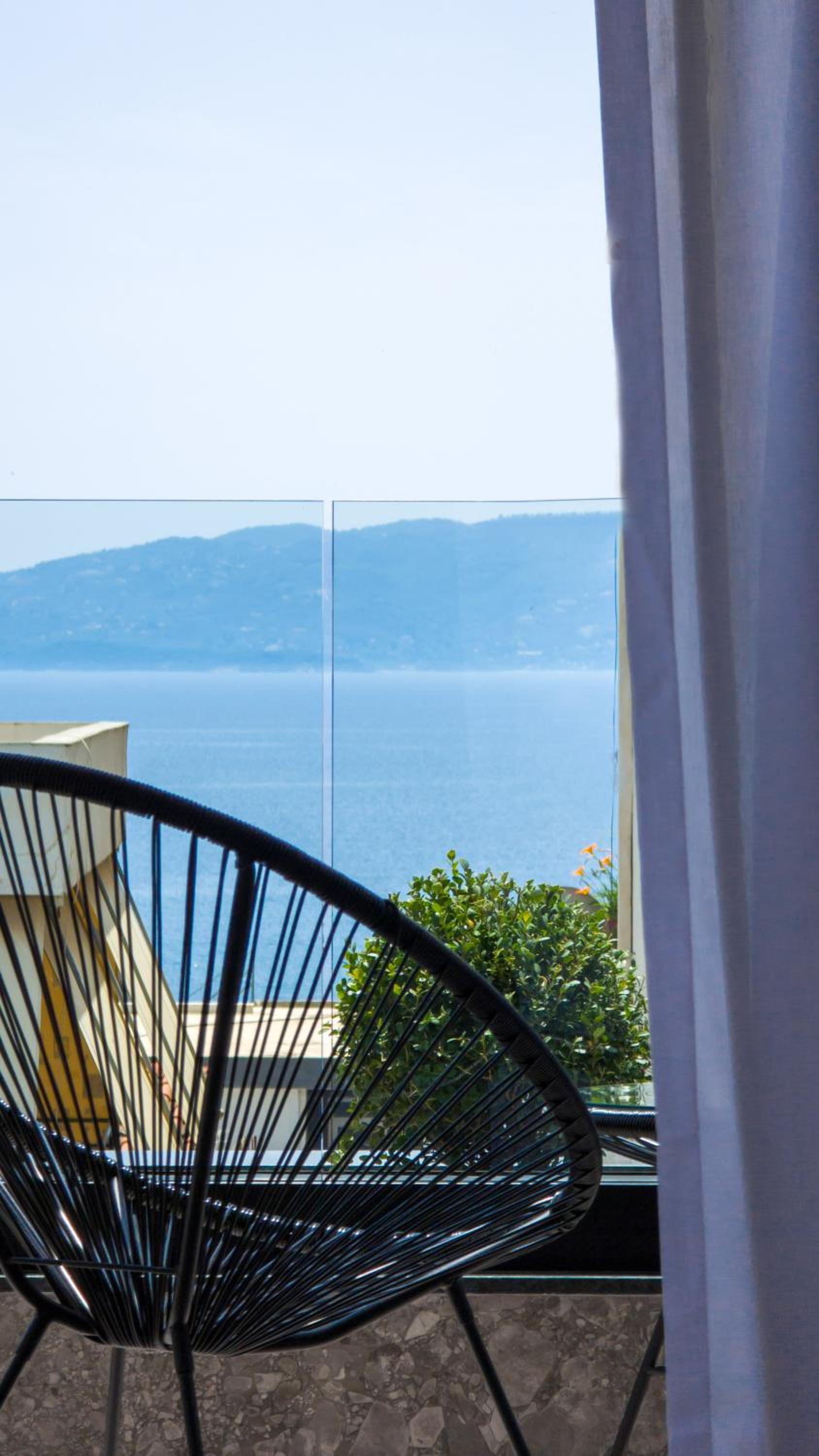 King Room with Sea View photo 2