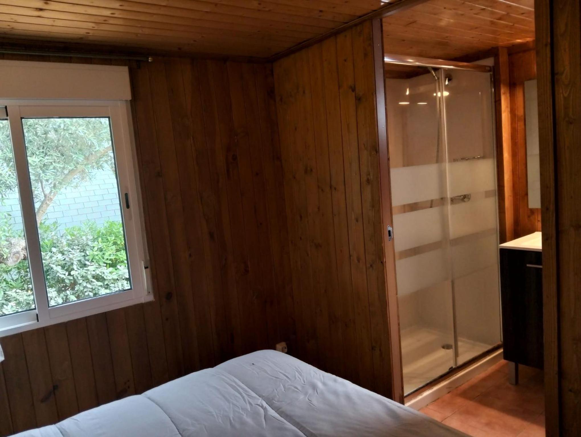 Mobile Home photo 2