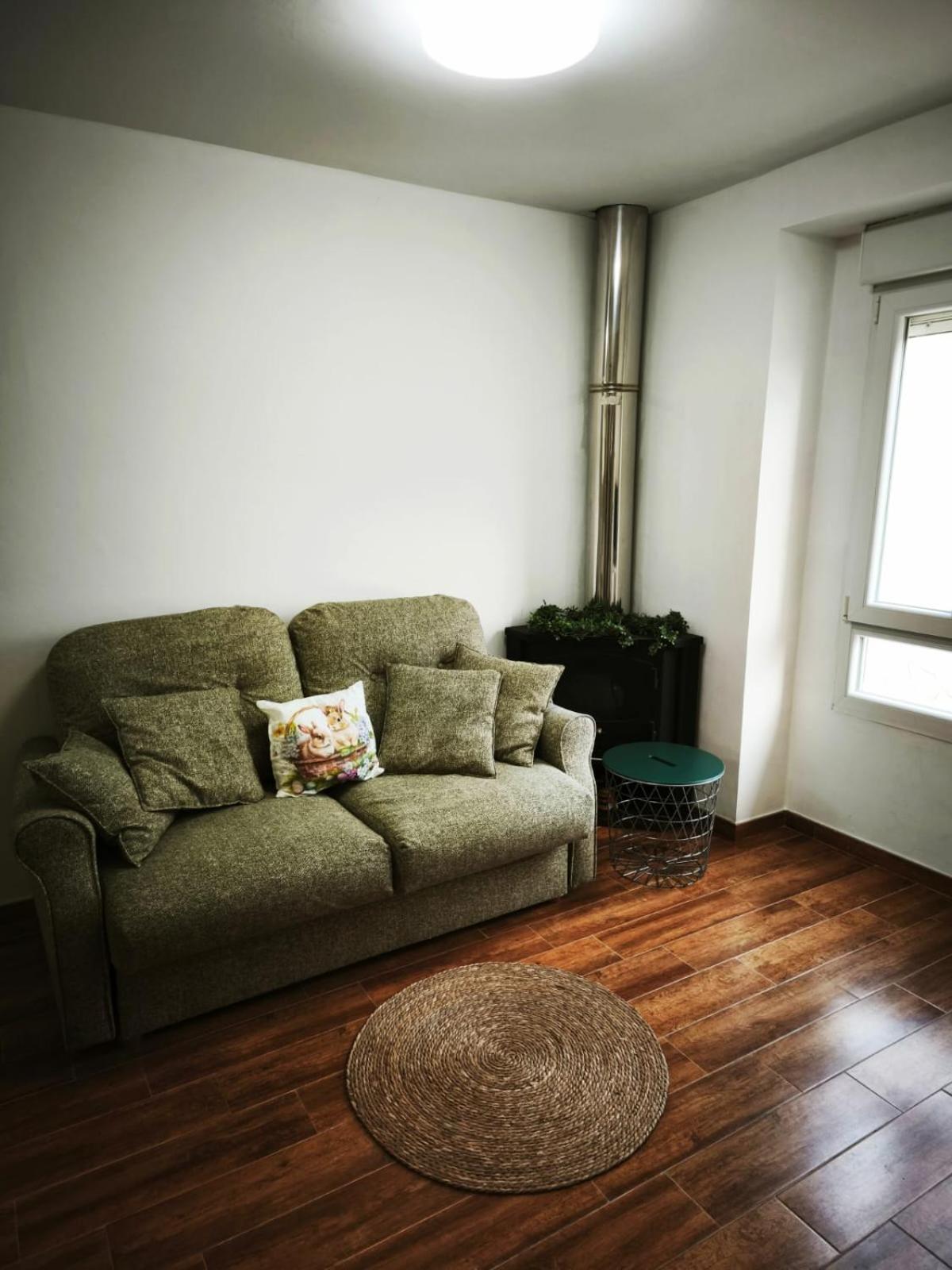 One-Bedroom House photo 2