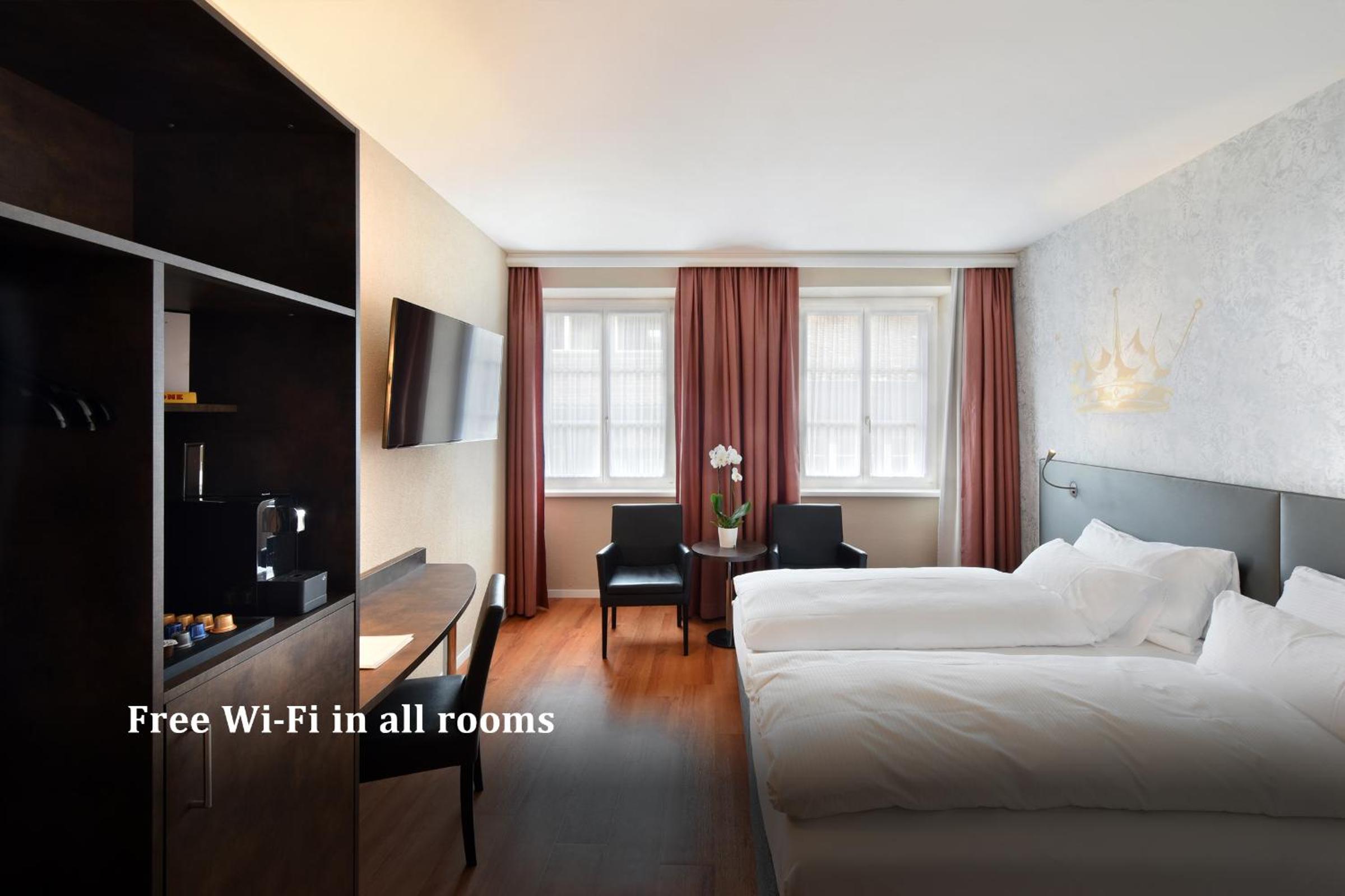 Double or Twin Room photo 2
