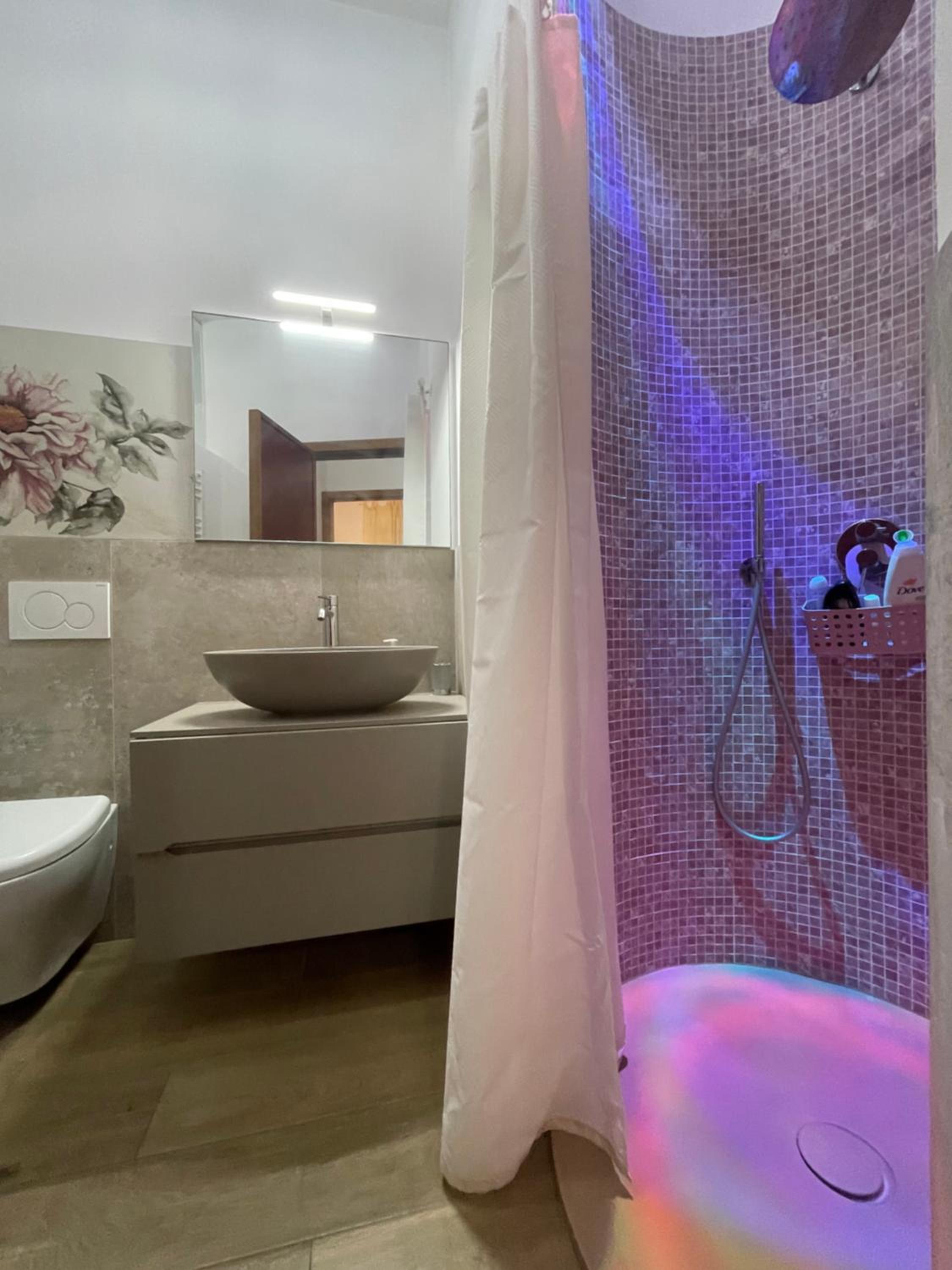 Double Room with Shared Toilet