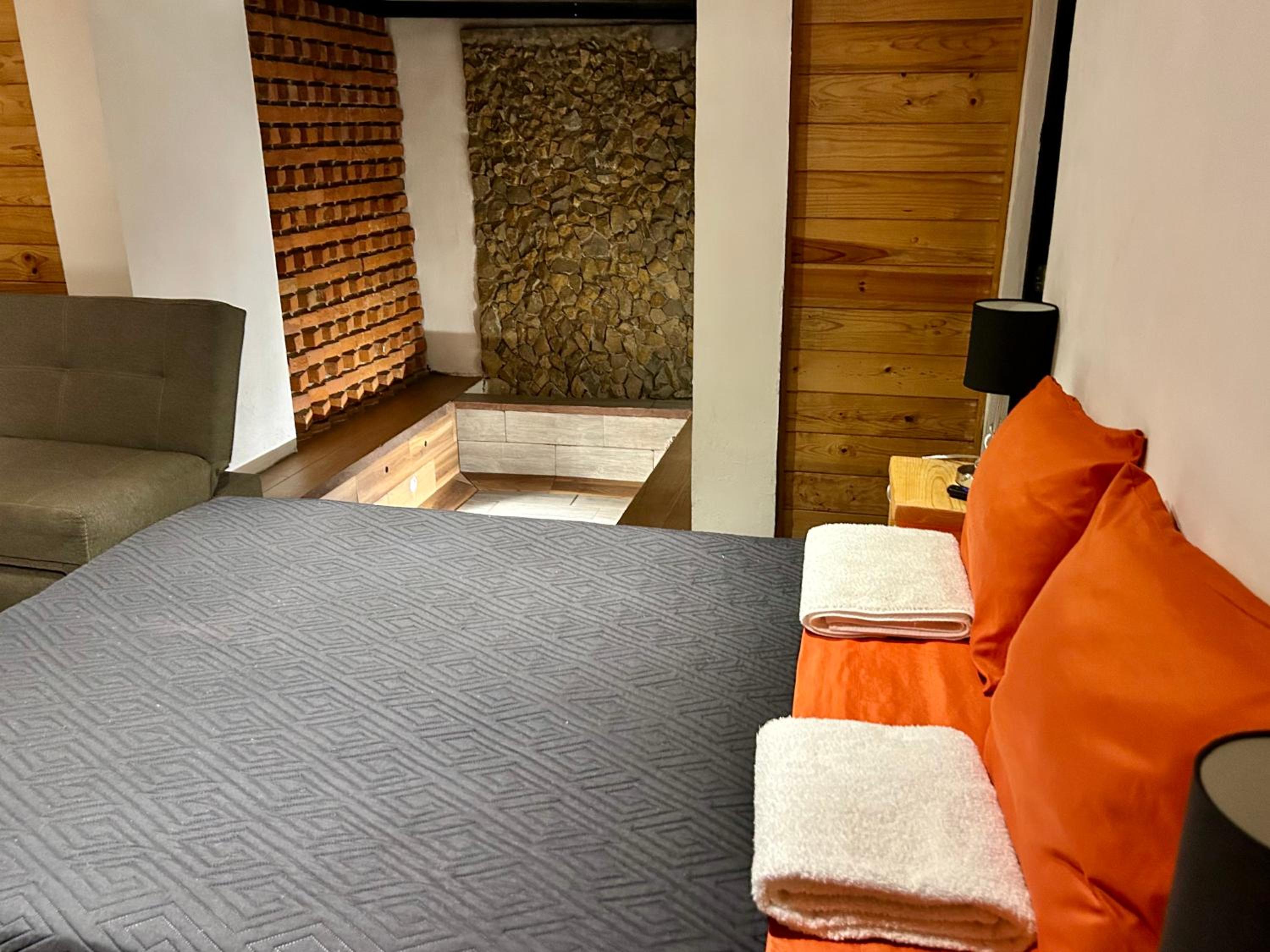 Suite with Whirlpool photo 1