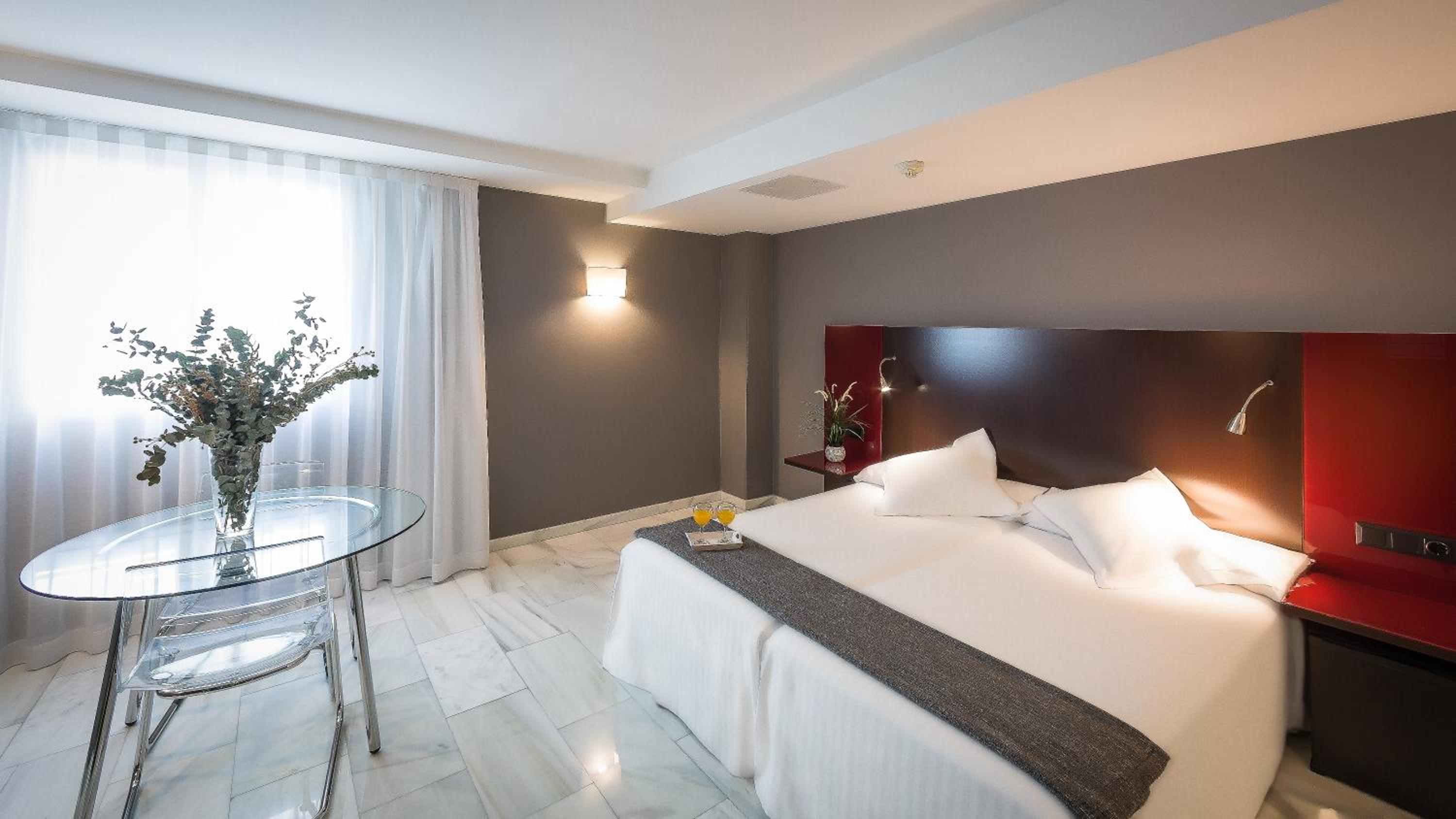Double or Twin Room photo 3