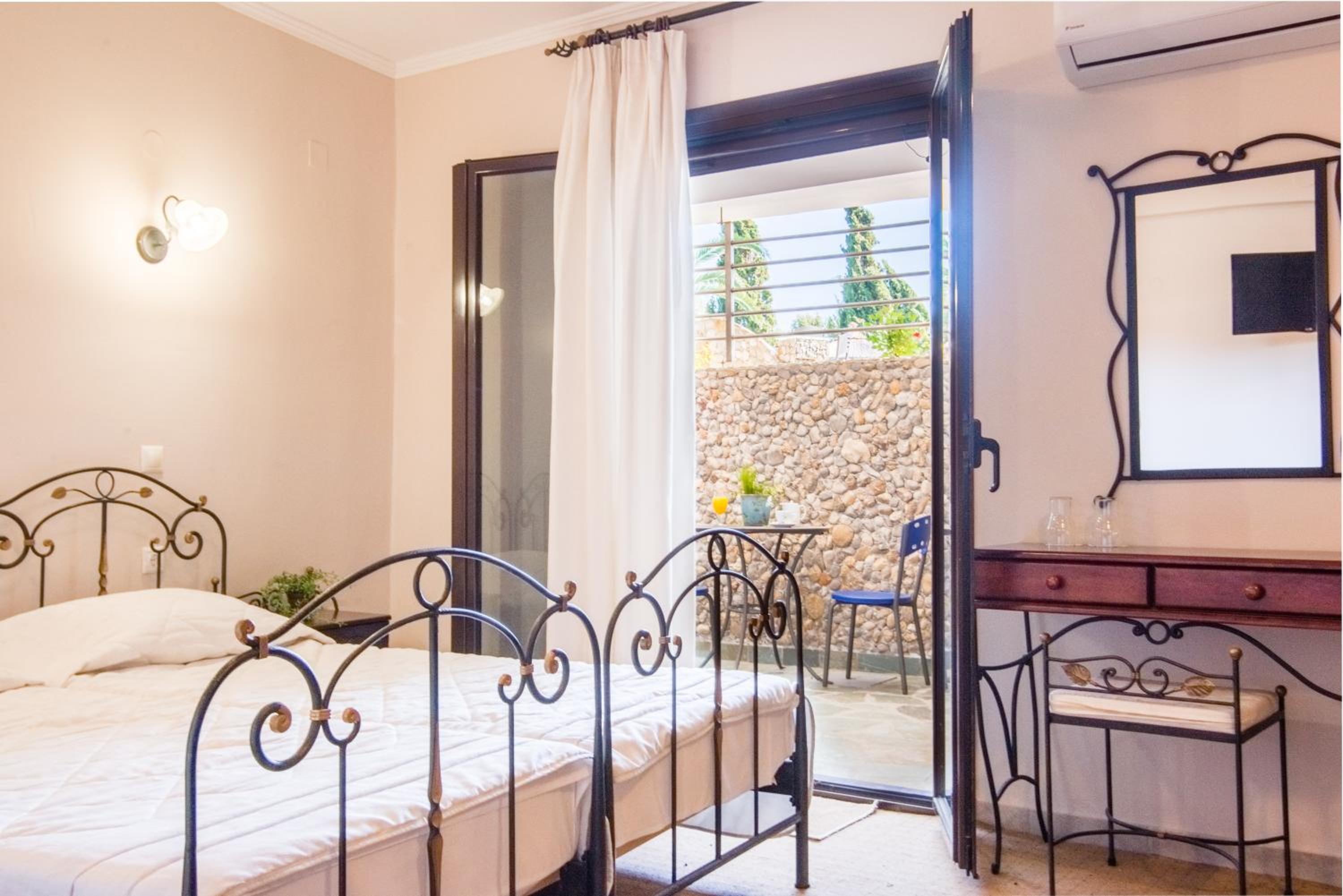 Nepheli Hotel, Foto 12