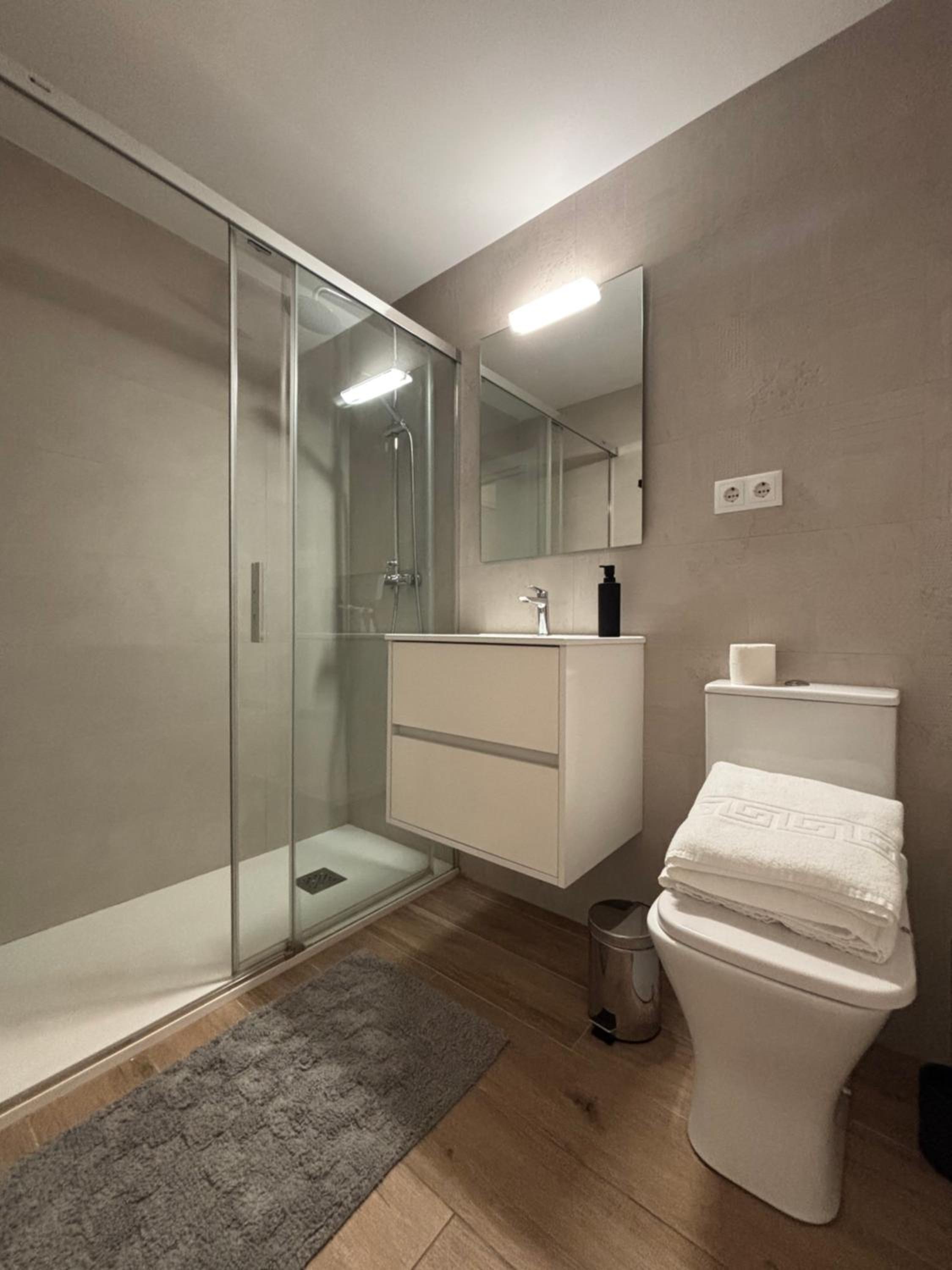 Two-Bedroom Townhouse photo 2