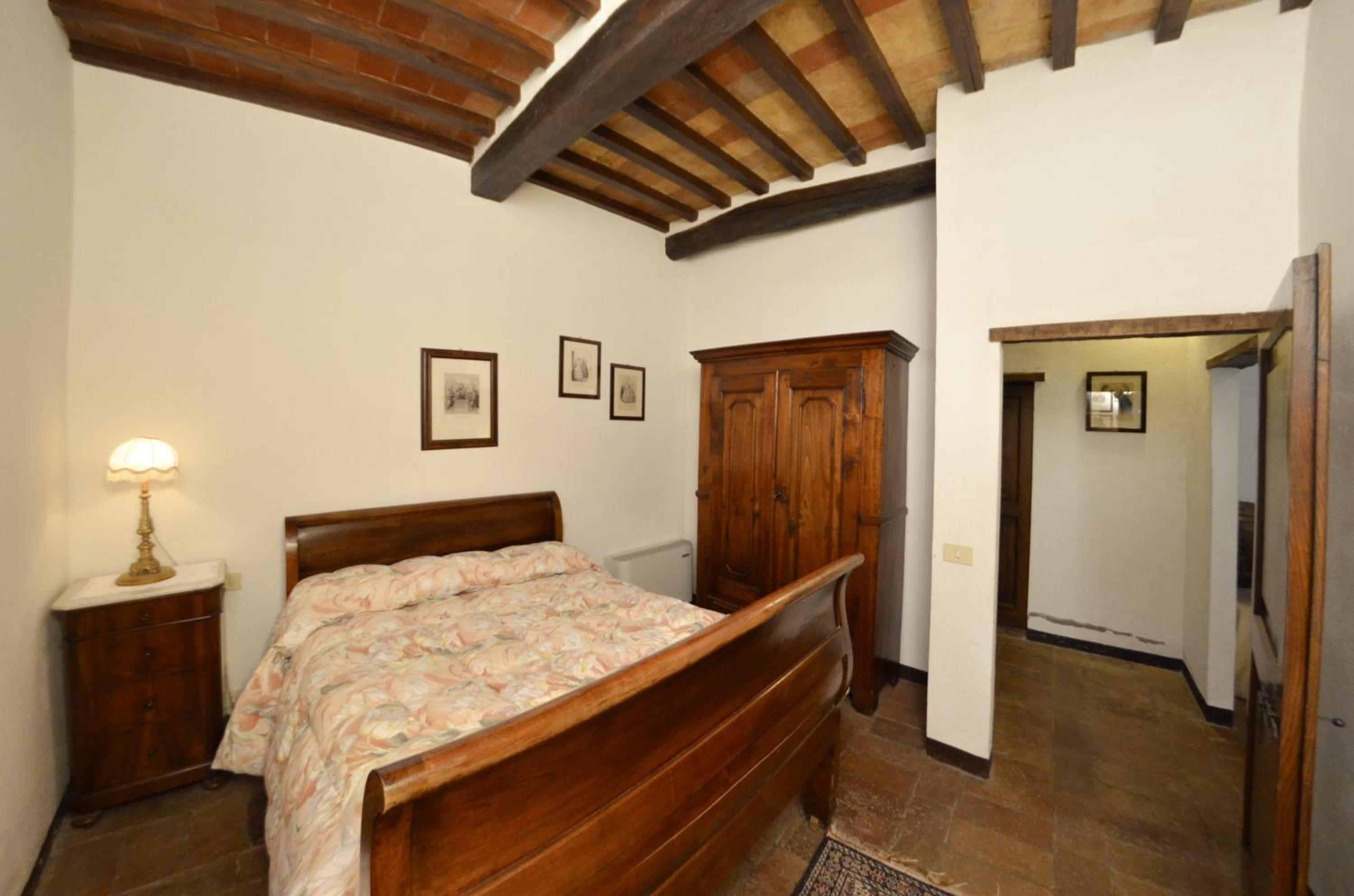 Apartment - Ground Floor photo 2