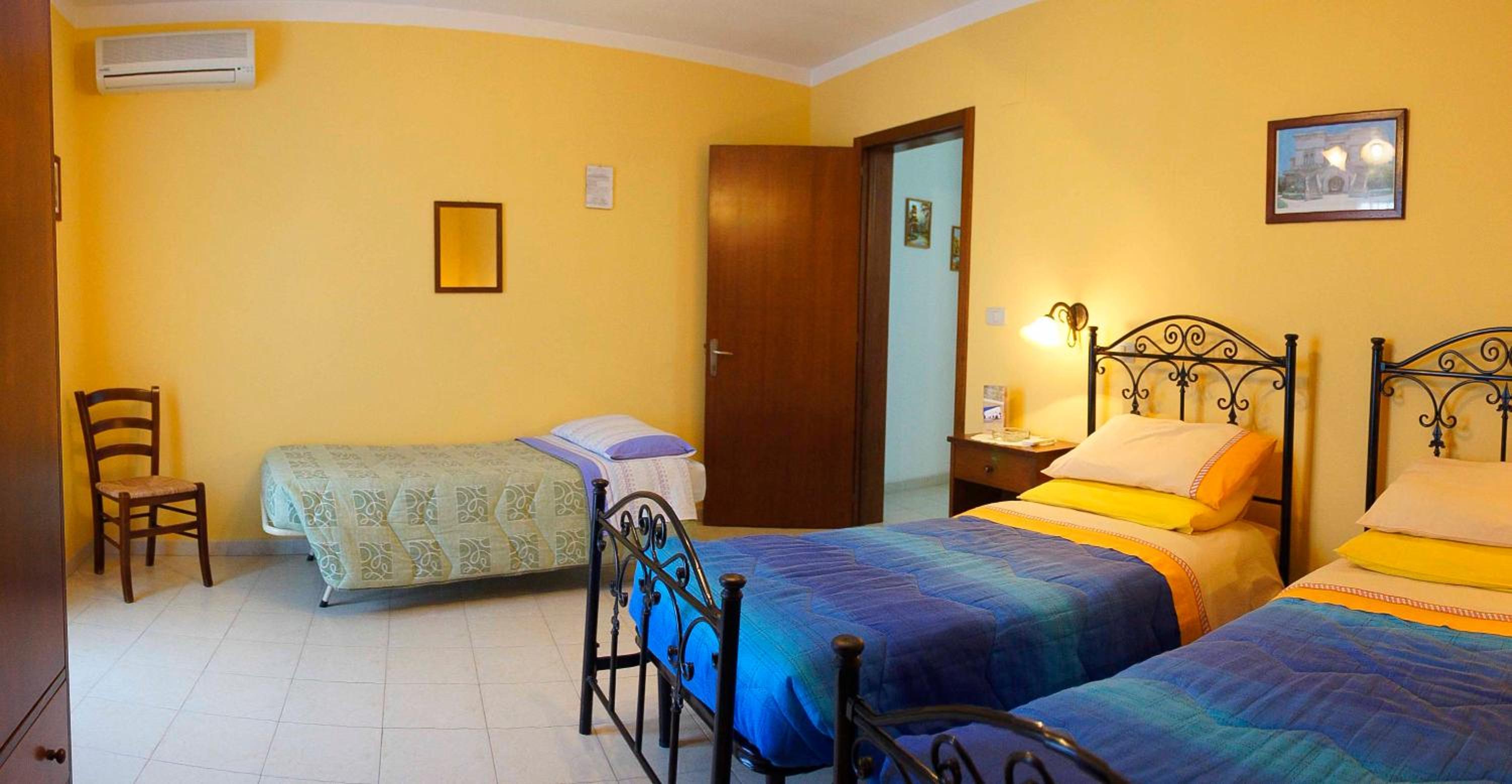 Triple Room - Photo 2