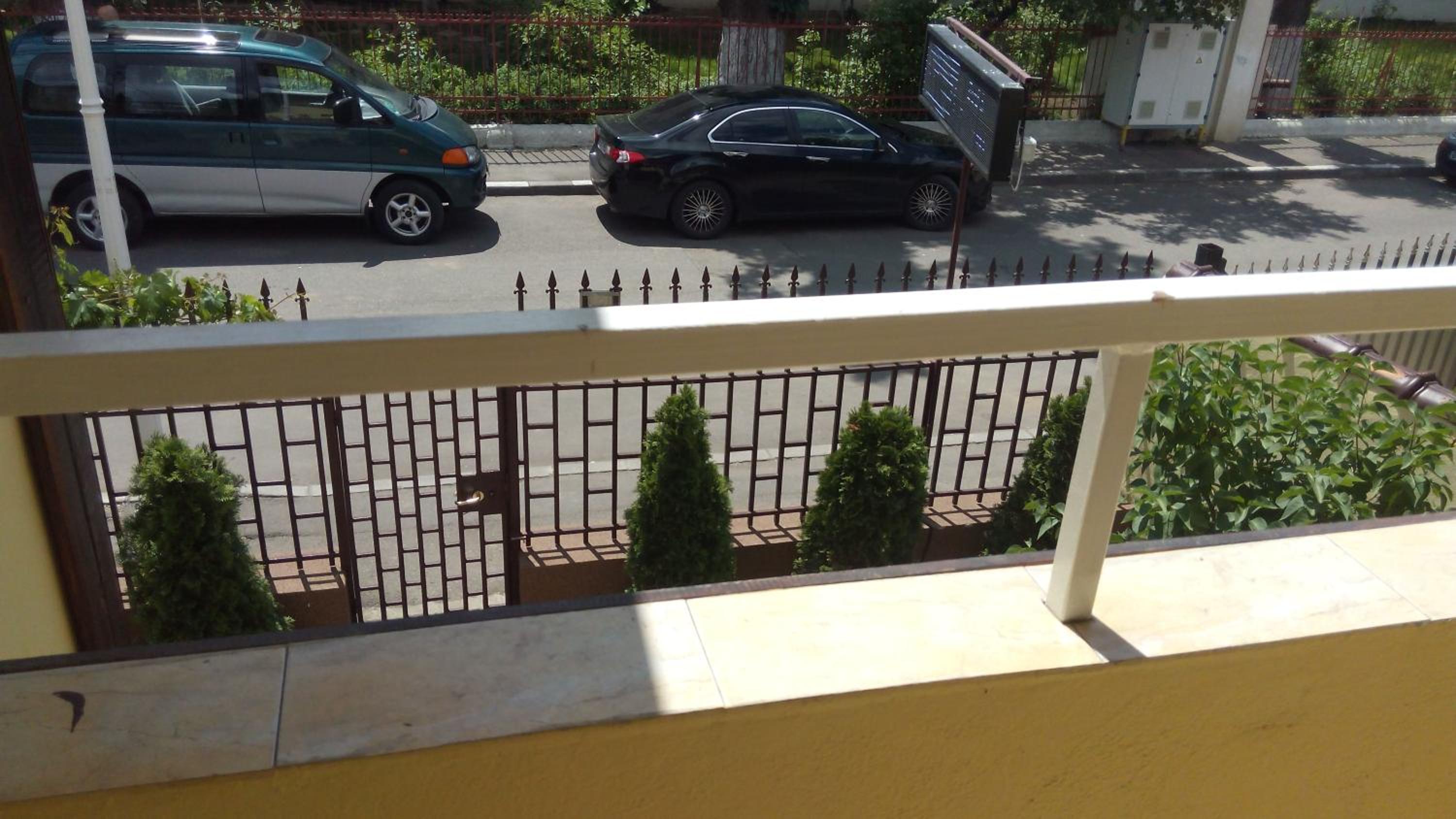 Suite - Photo 10