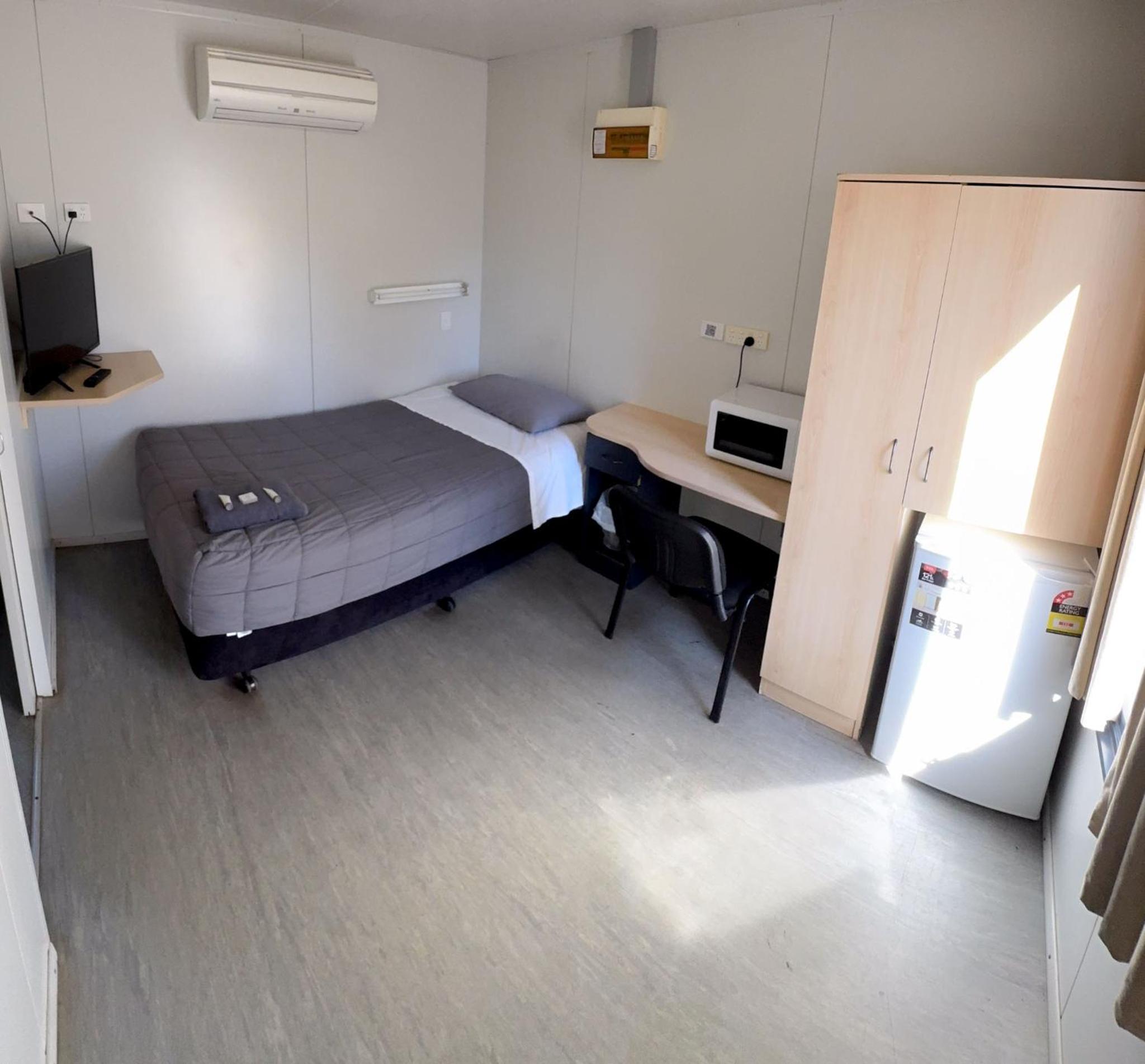 Budget Single Room22