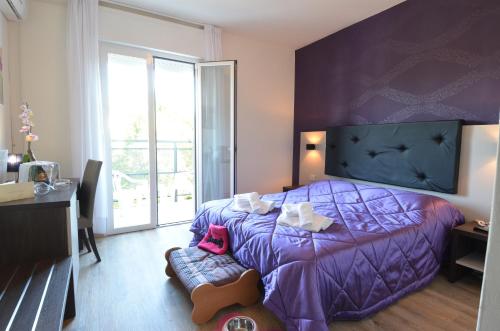 Double or Twin Room - Photo 2